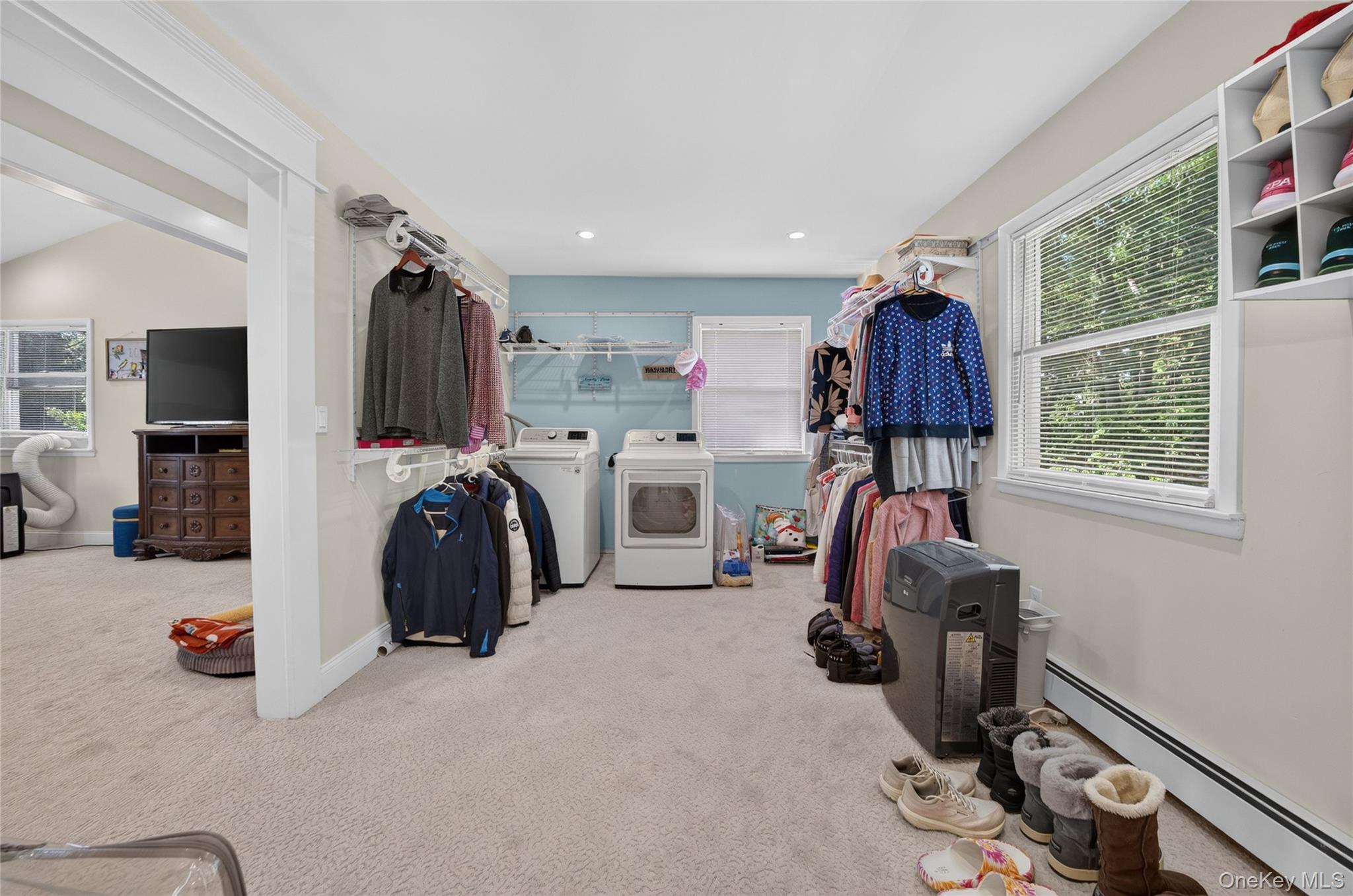 208 Newburgh Avenue Property Photo 23