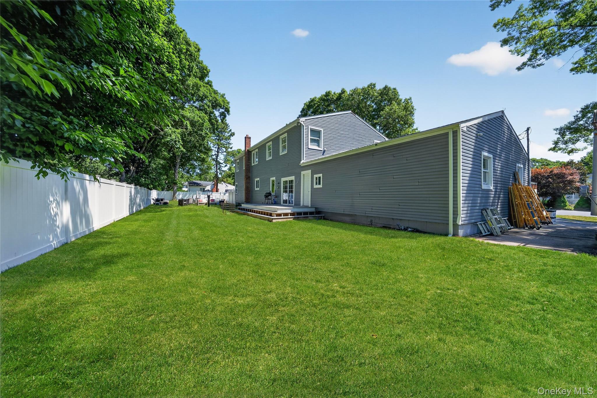 208 Newburgh Avenue Property Photo 31