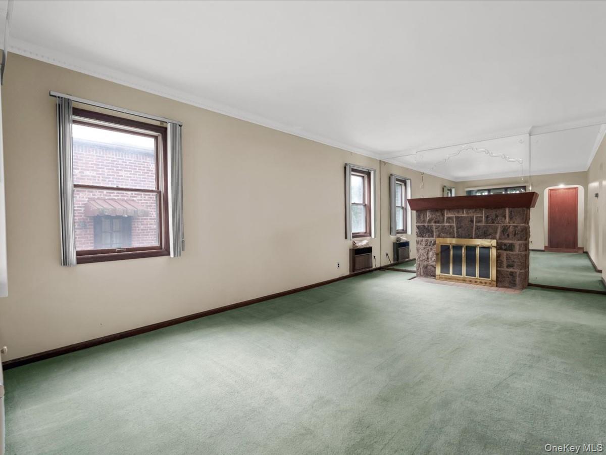 8026 217th Street Property Photo 6