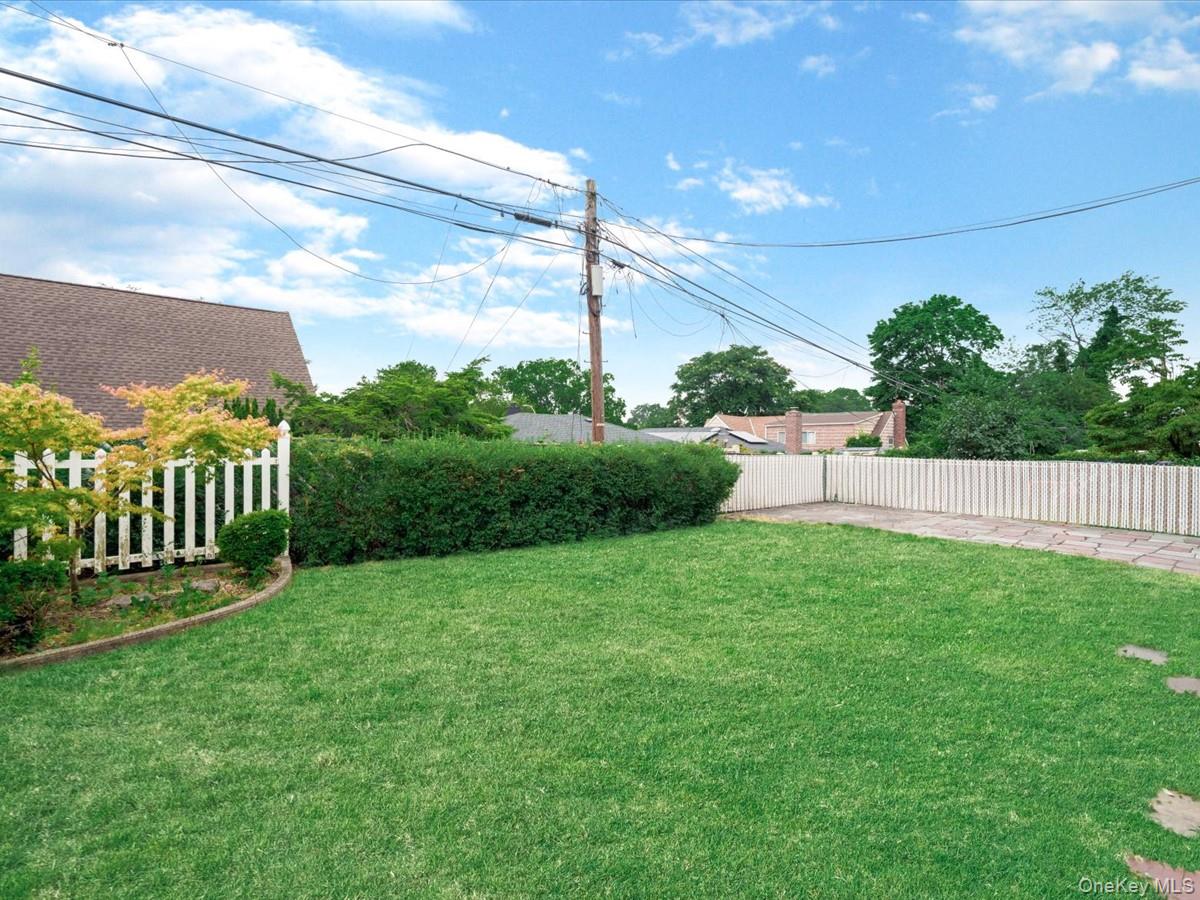 8026 217th Street Property Photo 35