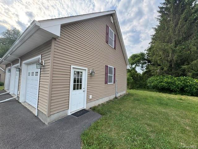43 A S Ohioville Road Garage Property Photo 8