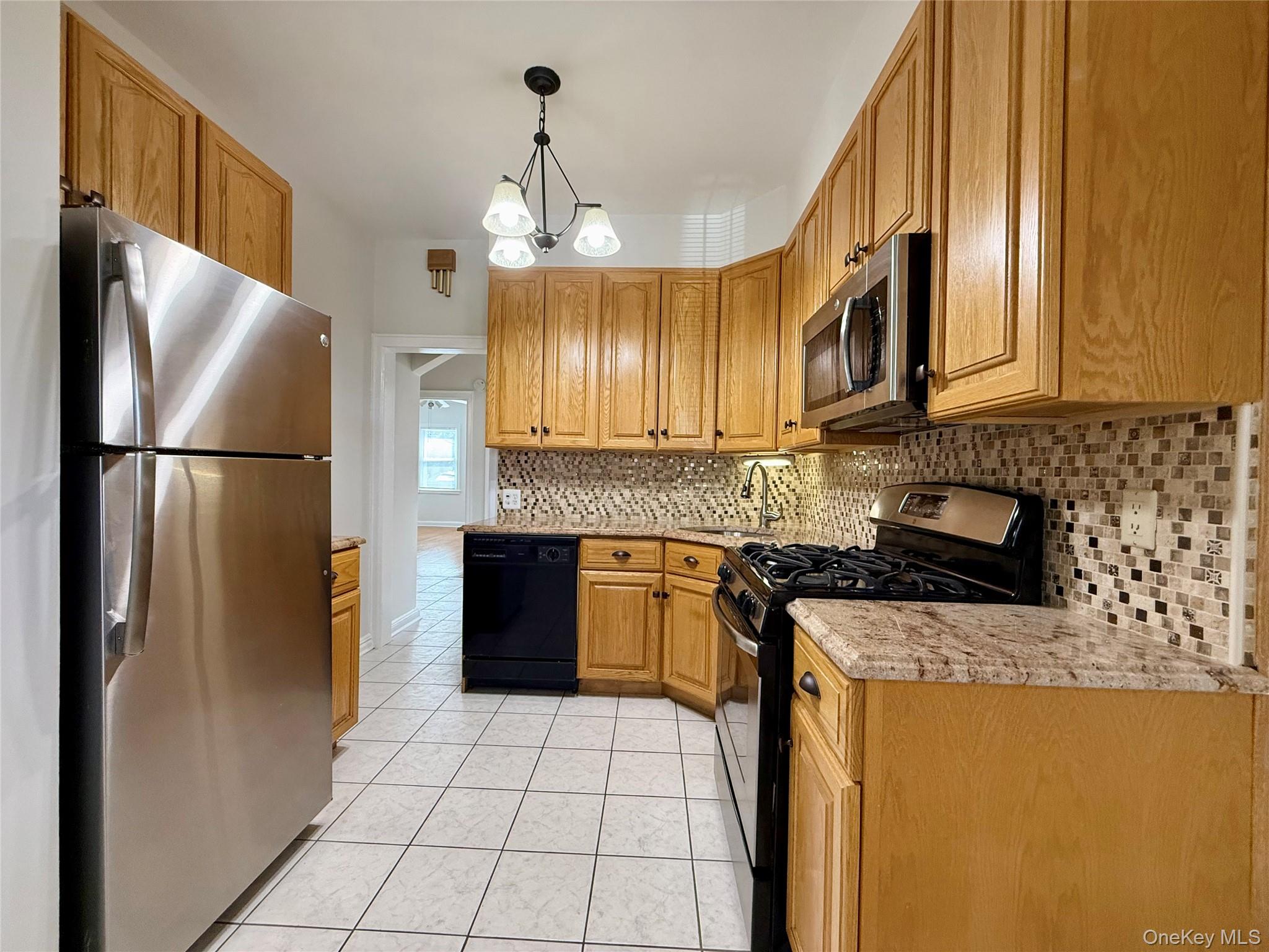 5962 69th Lane Property Photo 15