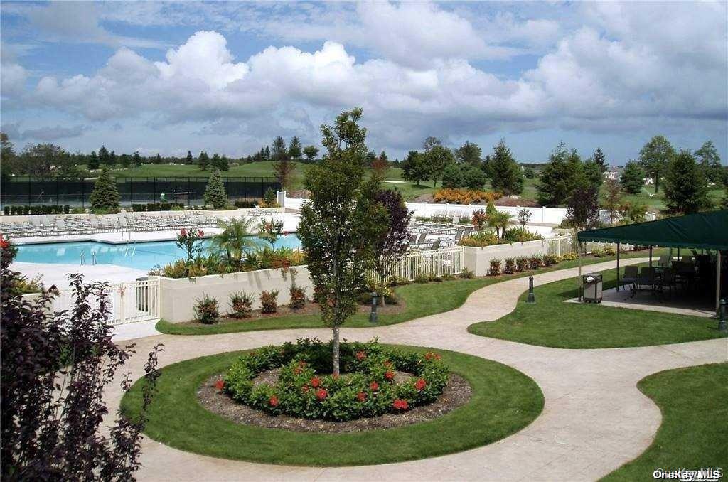 727 Balfour Place Property Photo 23