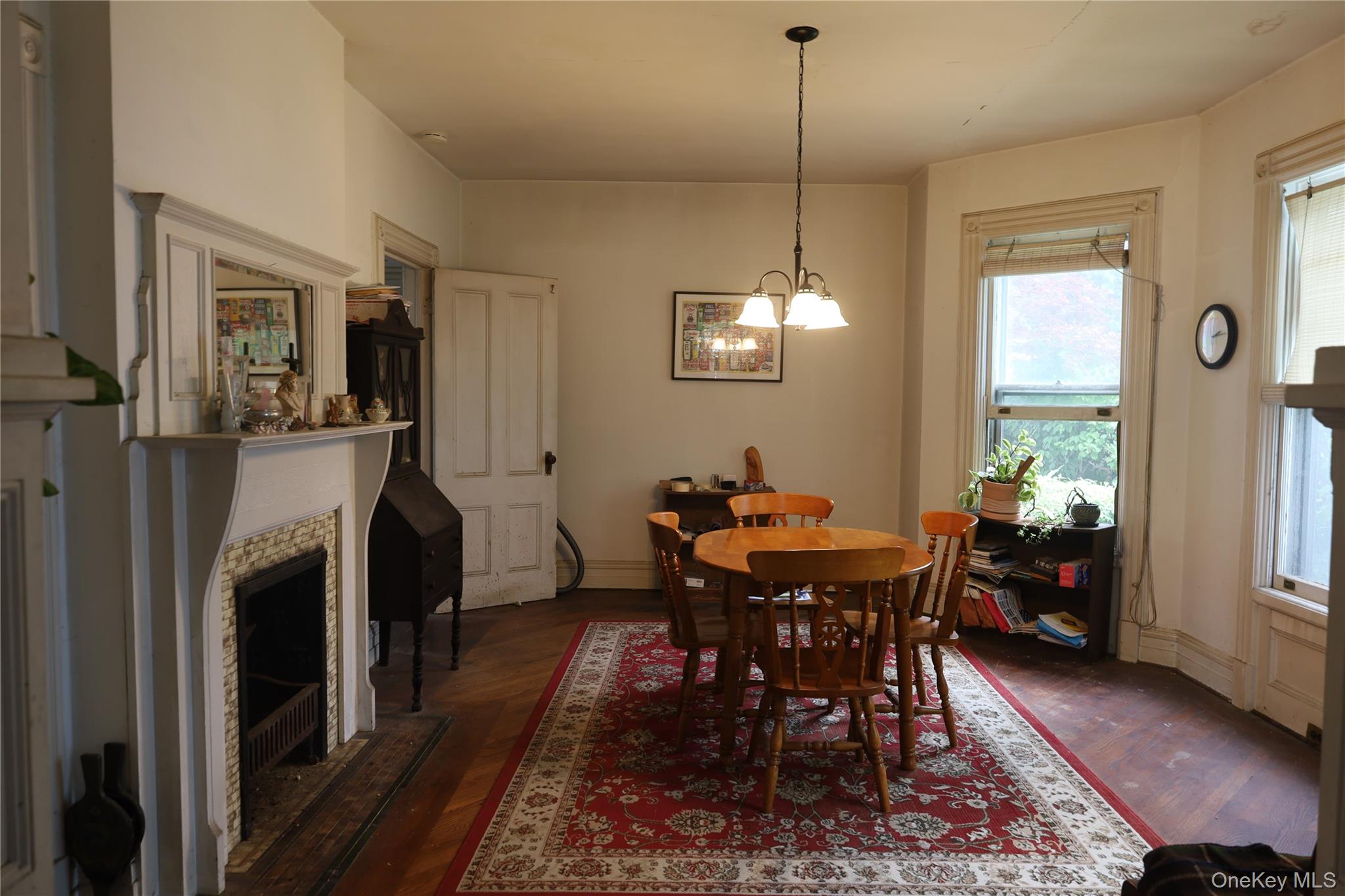 32 Ferris Place Property Photo 2