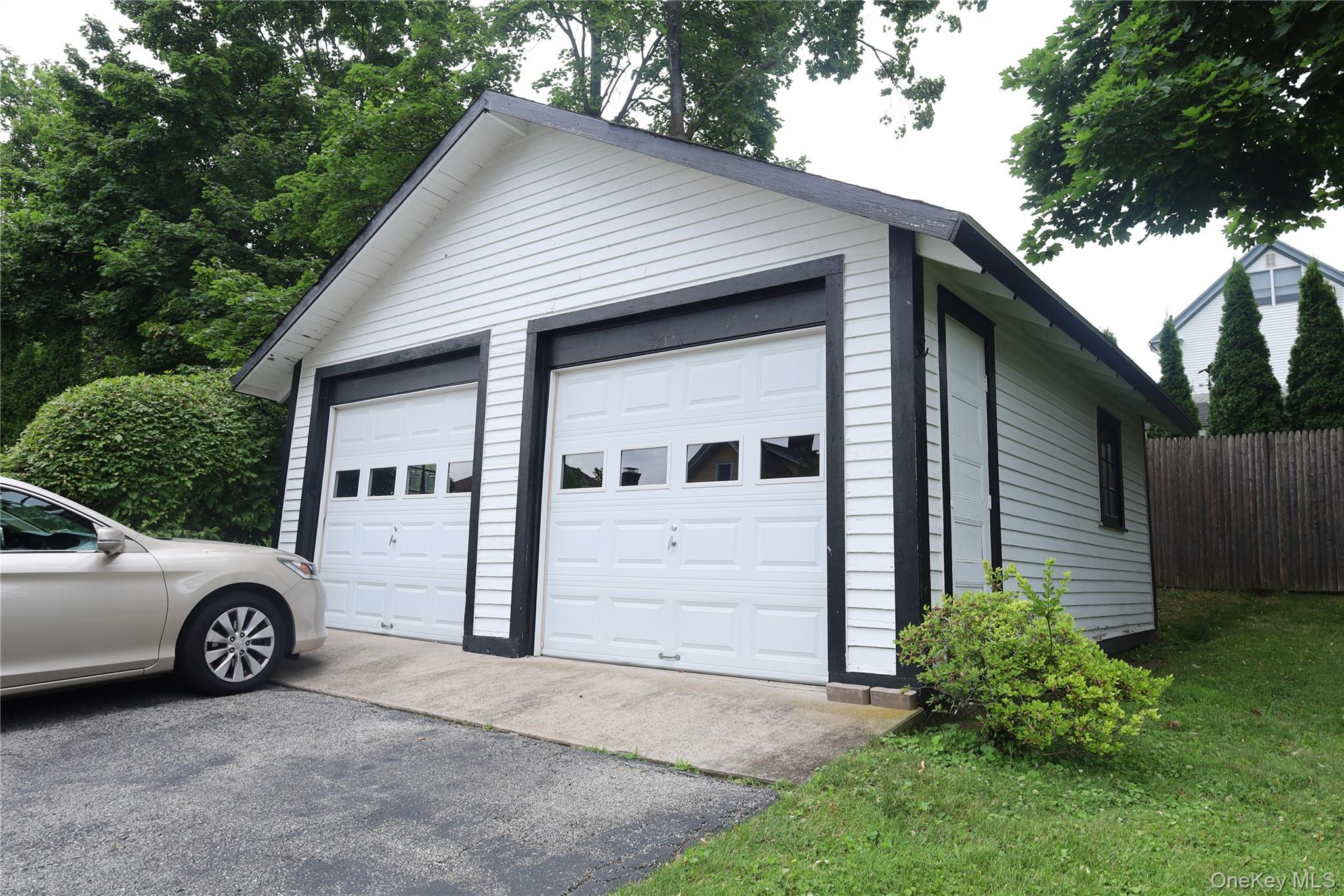 32 Ferris Place Property Photo 10