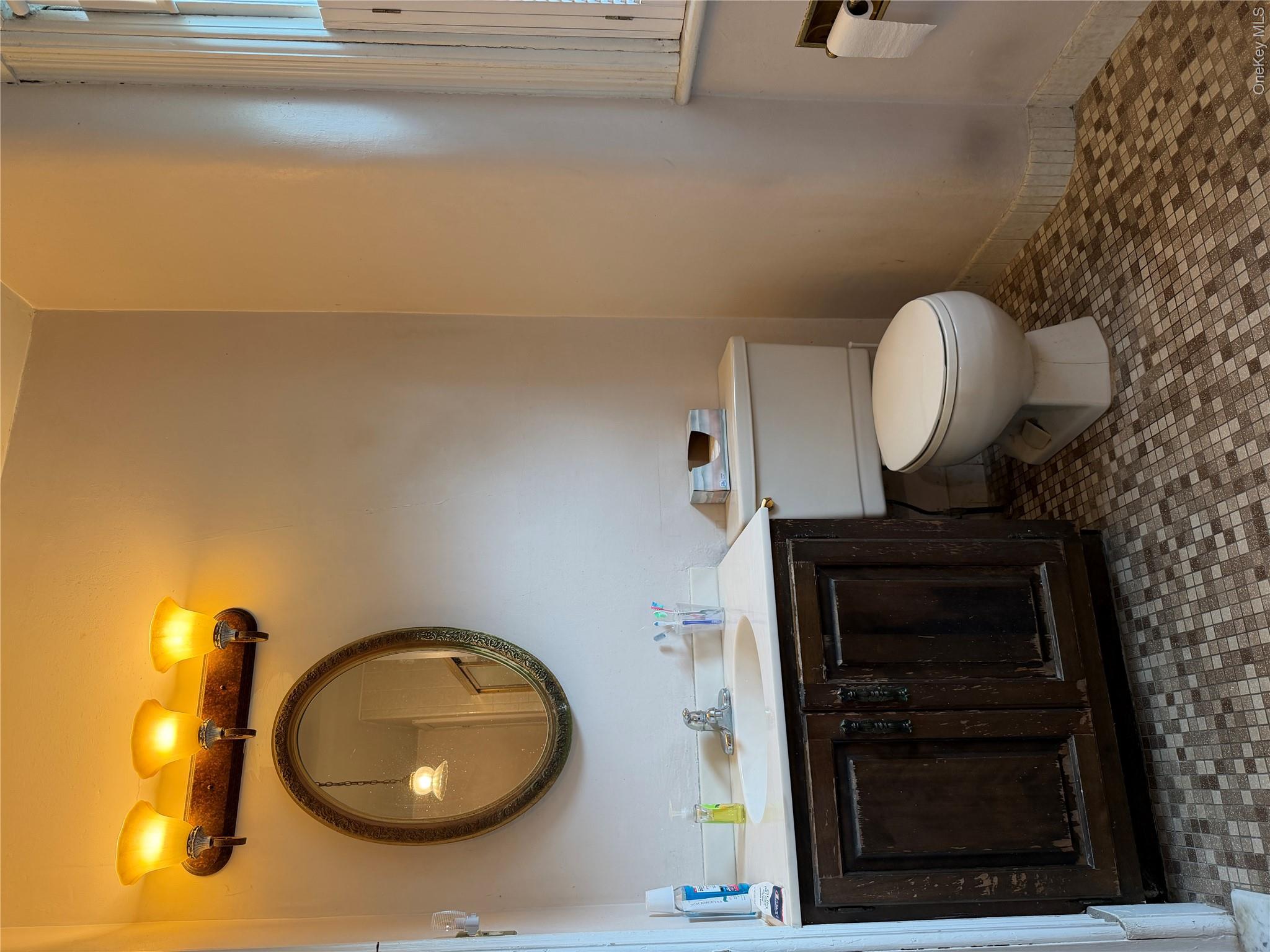 32 Ferris Place Property Photo 13