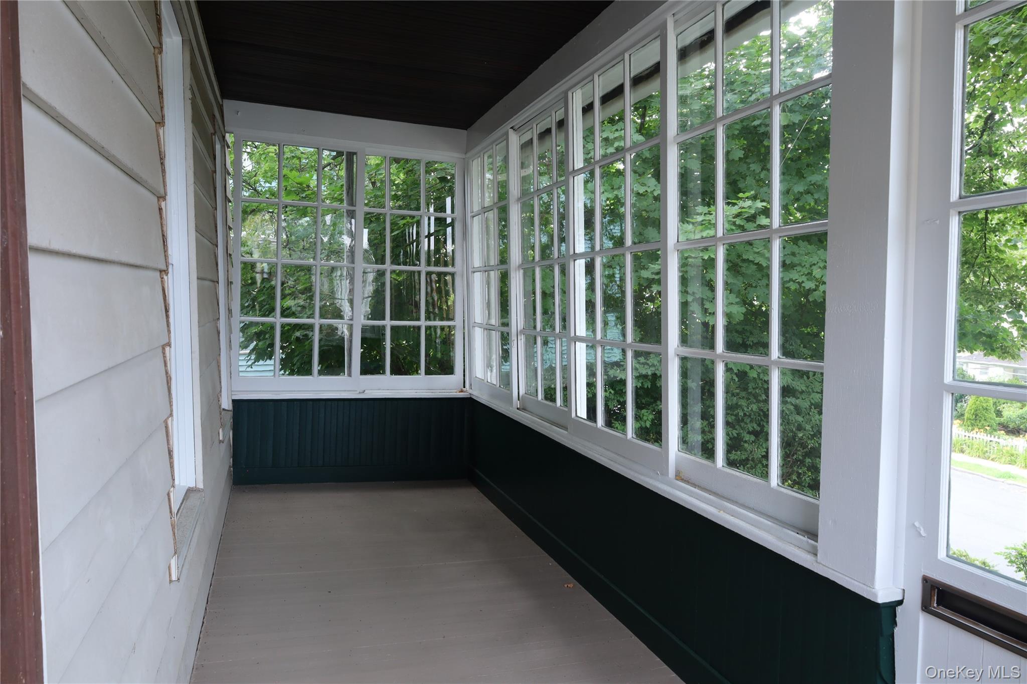 32 Ferris Place Property Photo 14