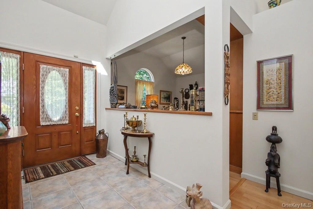 2 Douglas Street Property Photo 8