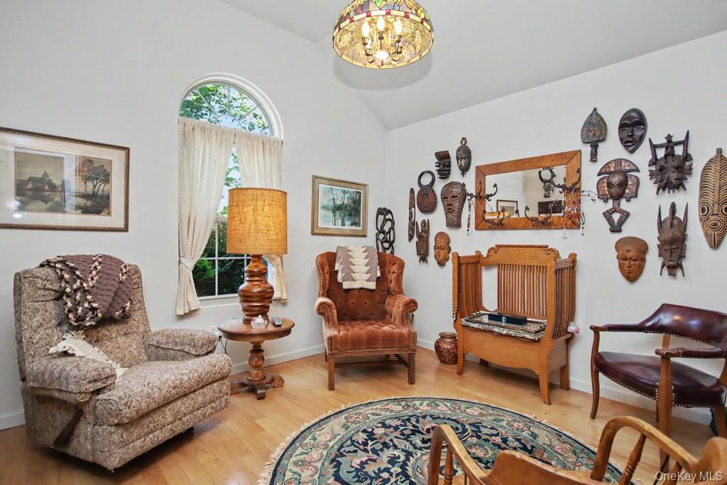 2 Douglas Street Property Photo 36