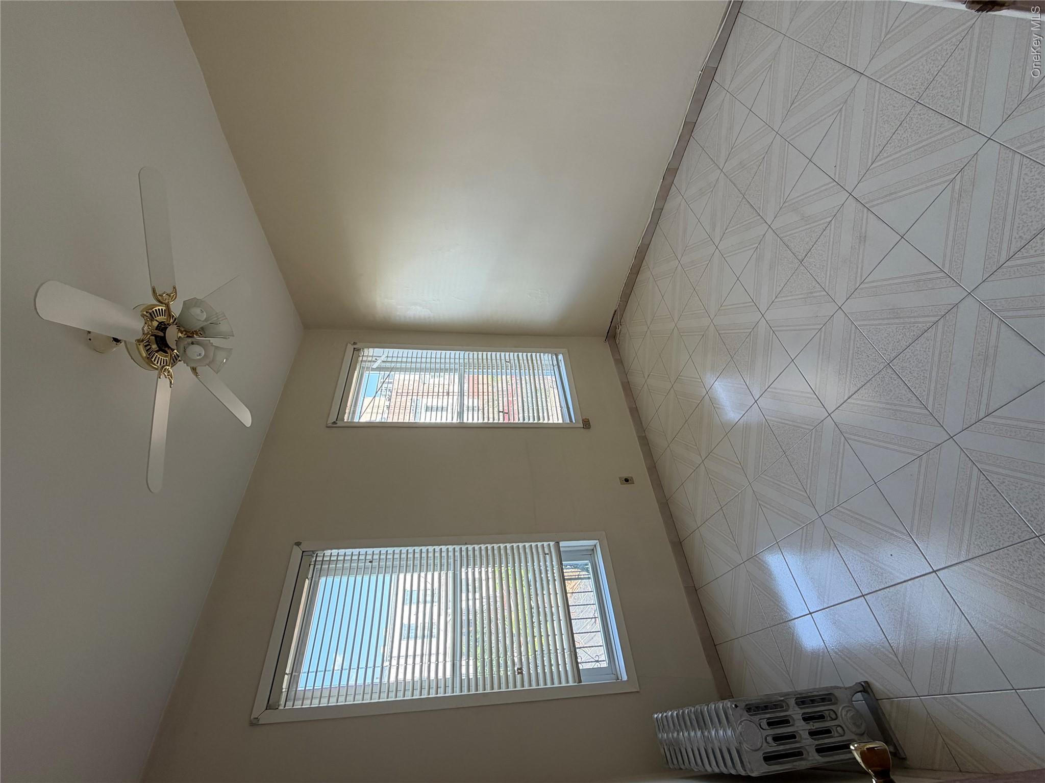 1263 Bay Ridge Parkway Property Photo 3