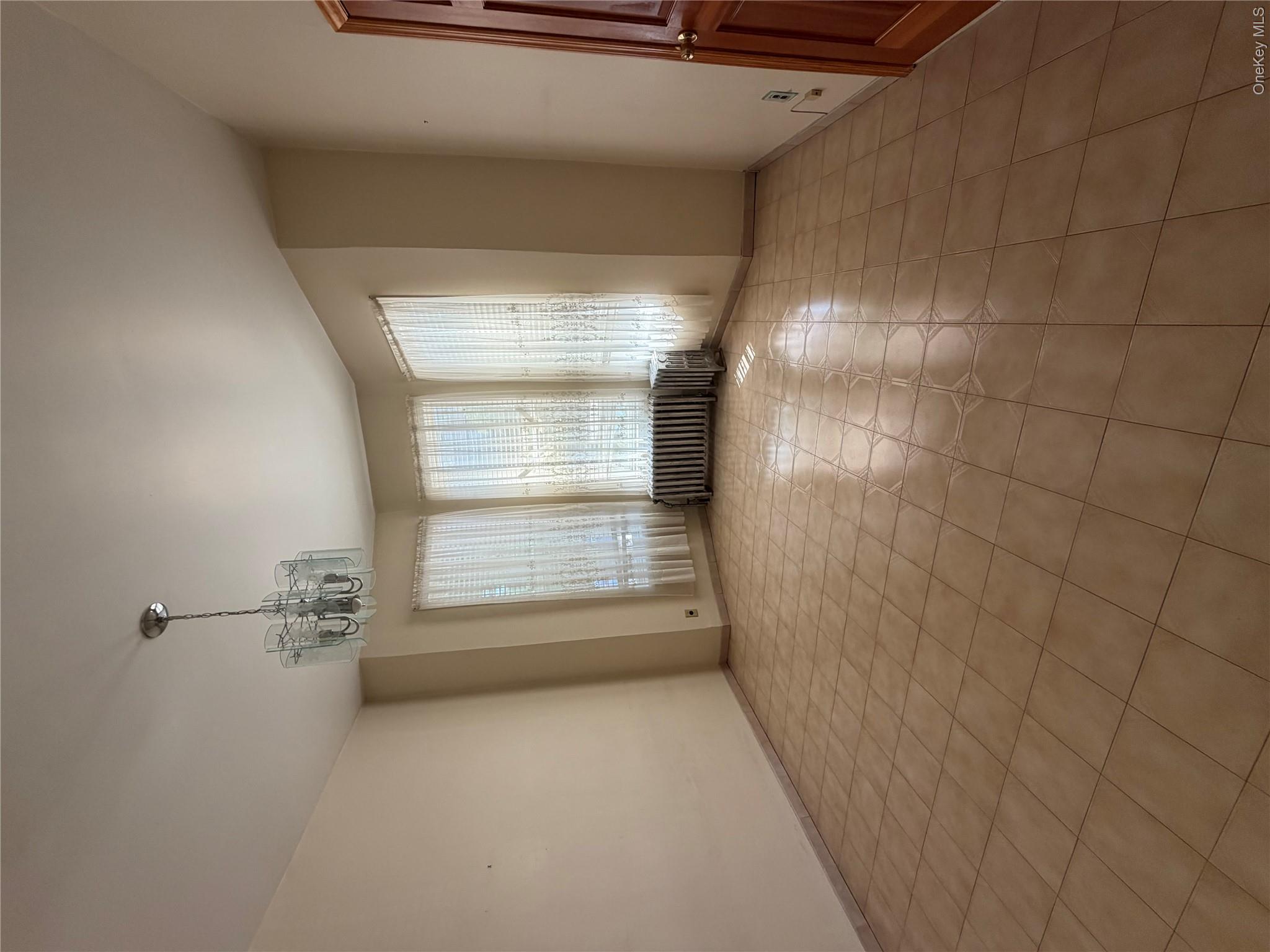 1263 Bay Ridge Parkway Property Photo 6