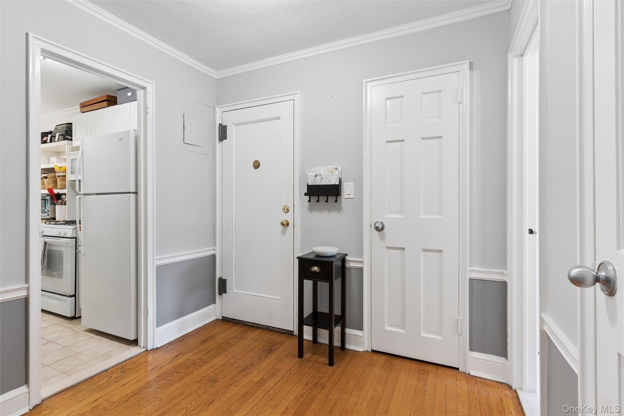 43 N Forest Avenue A3 Property Photo 2