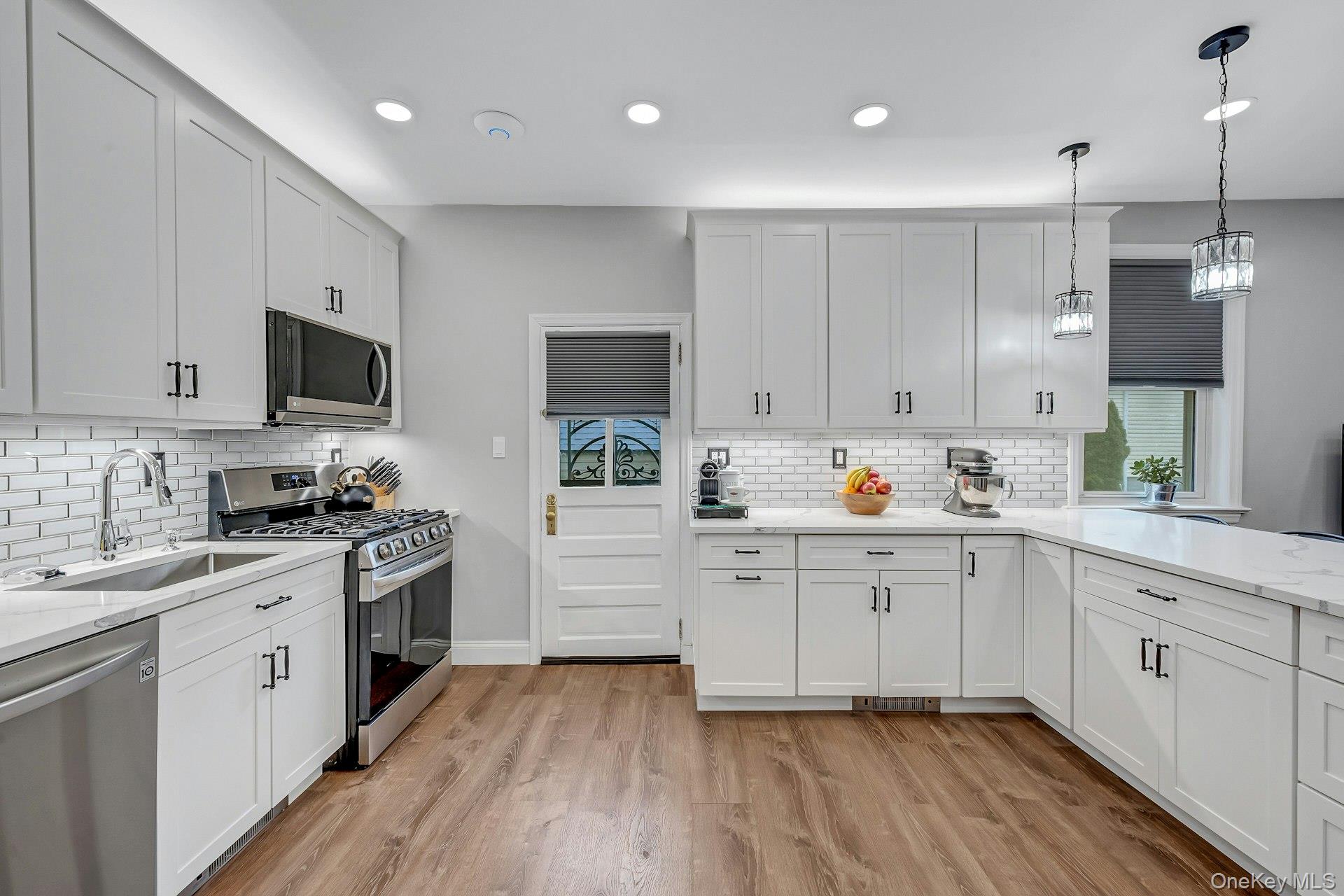 32 Glendale Avenue Property Photo 3