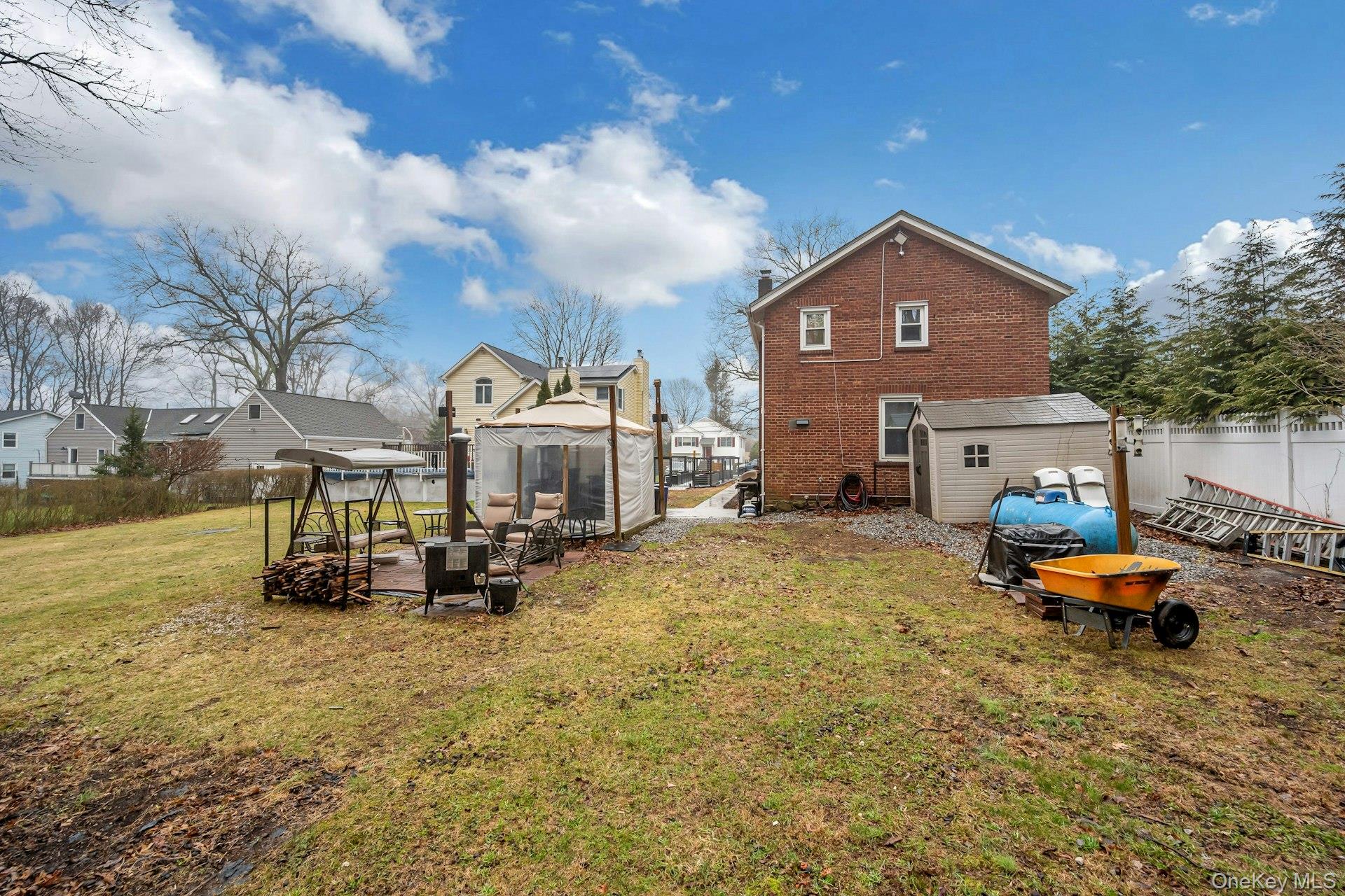 32 Glendale Avenue Property Photo 14
