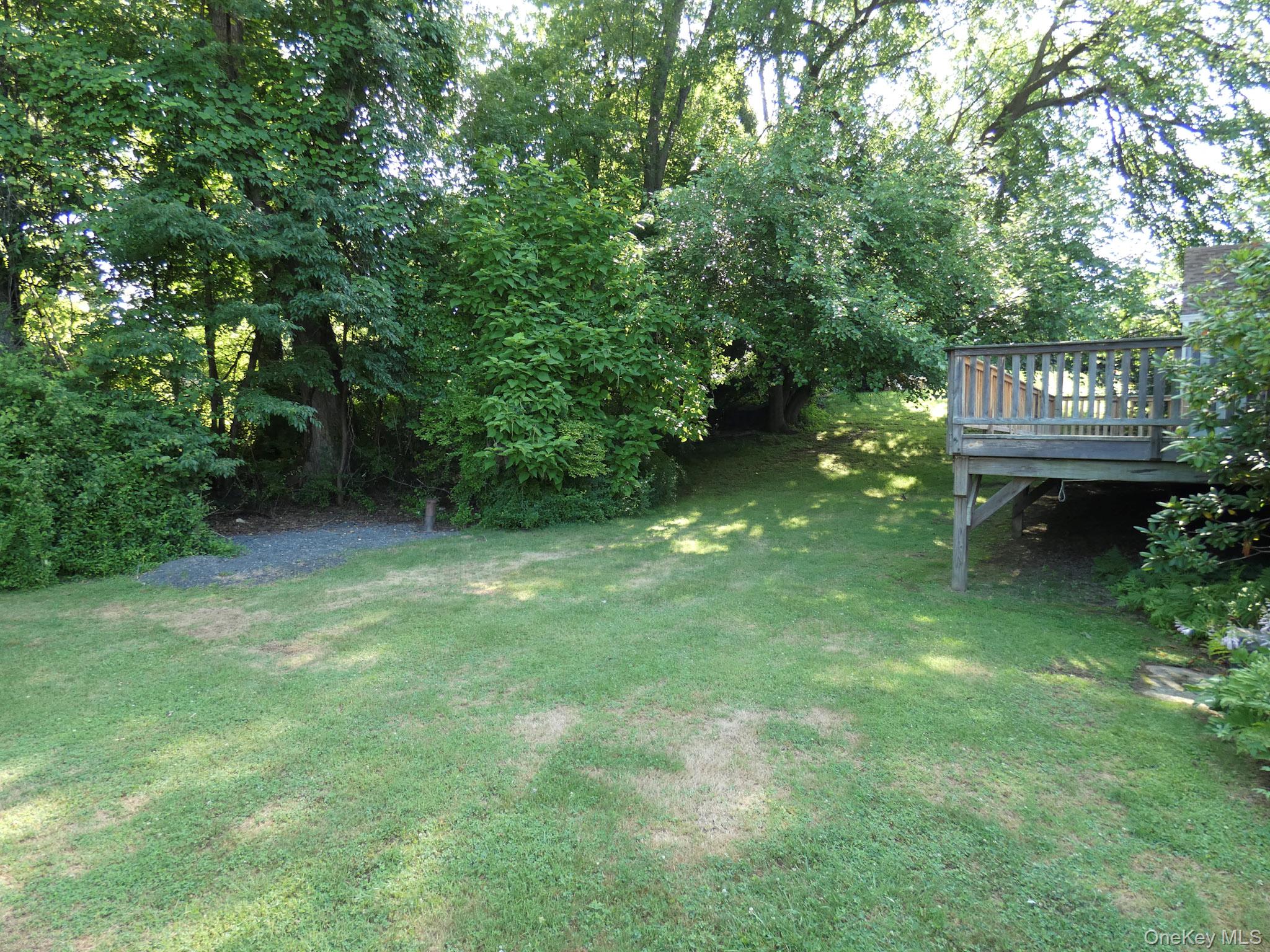 28 Hilltop Drive Property Photo 4