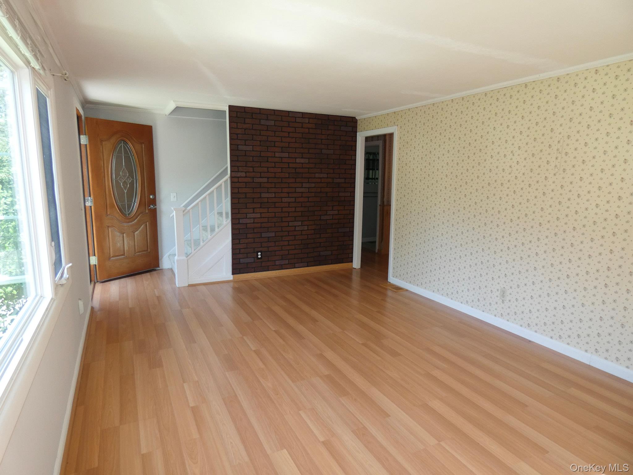 28 Hilltop Drive Property Photo 8