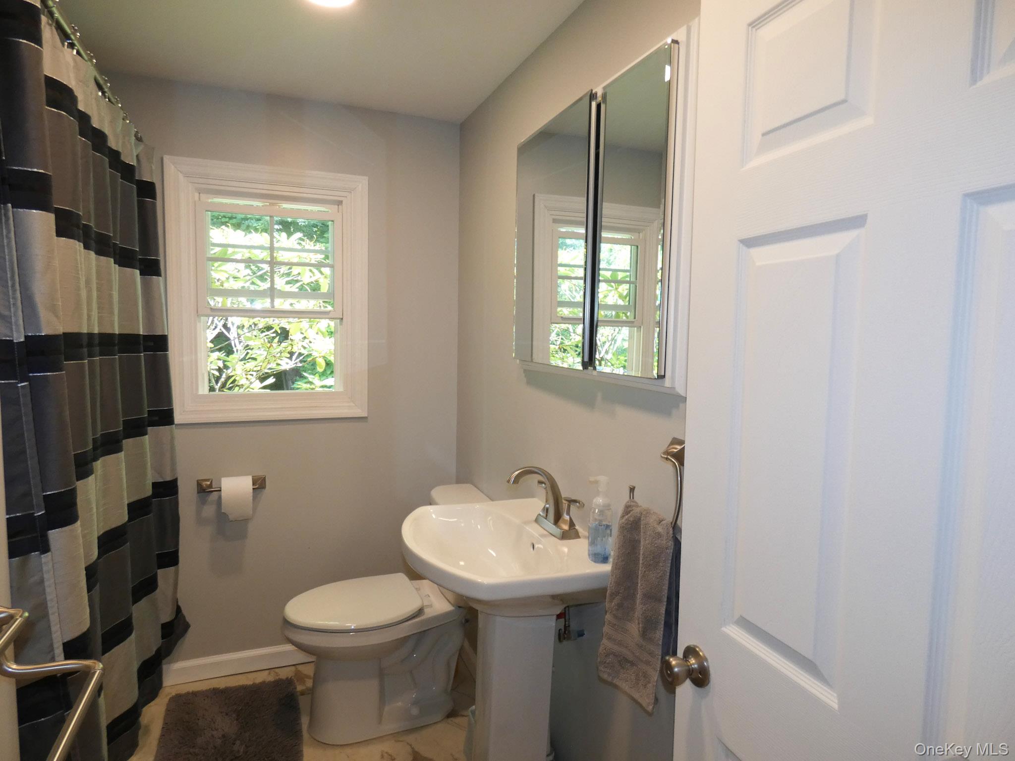 28 Hilltop Drive Property Photo 17