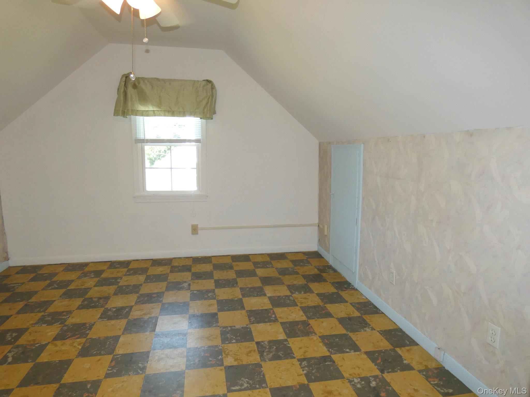 28 Hilltop Drive Property Photo 26