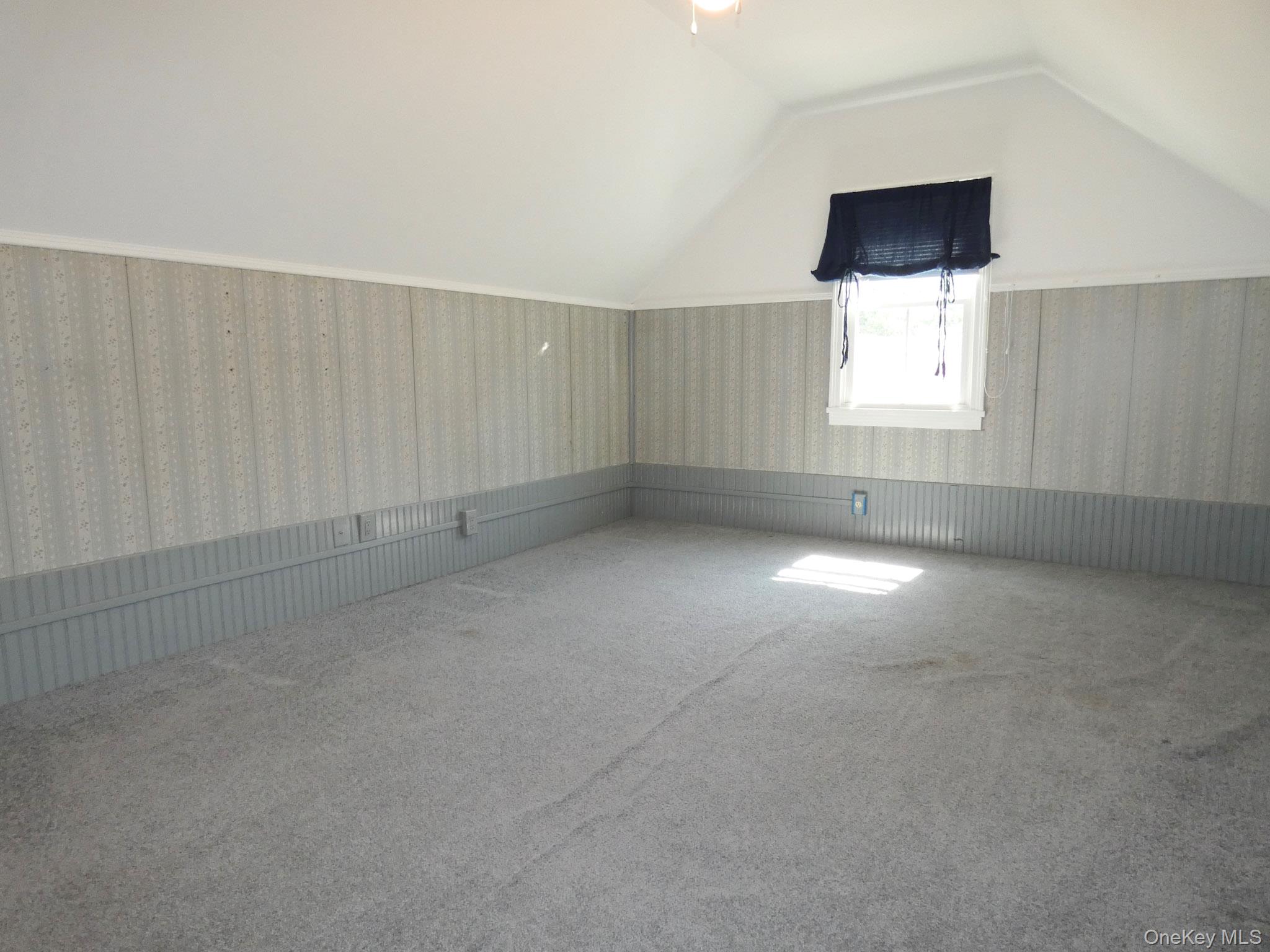 28 Hilltop Drive Property Photo 27