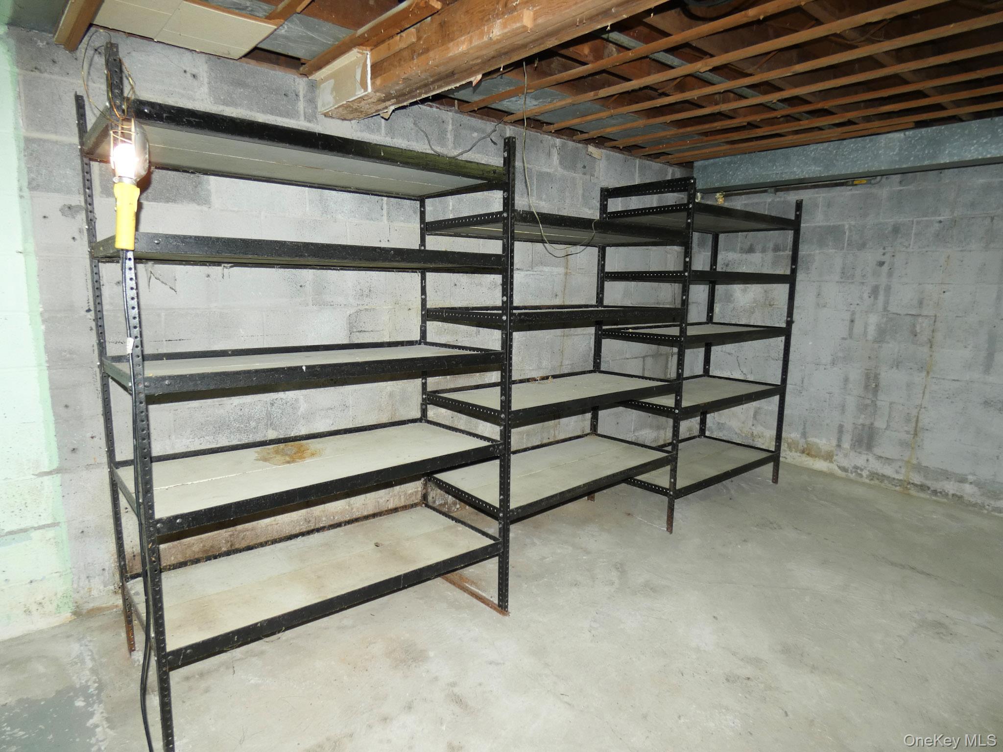 28 Hilltop Drive Property Photo 31