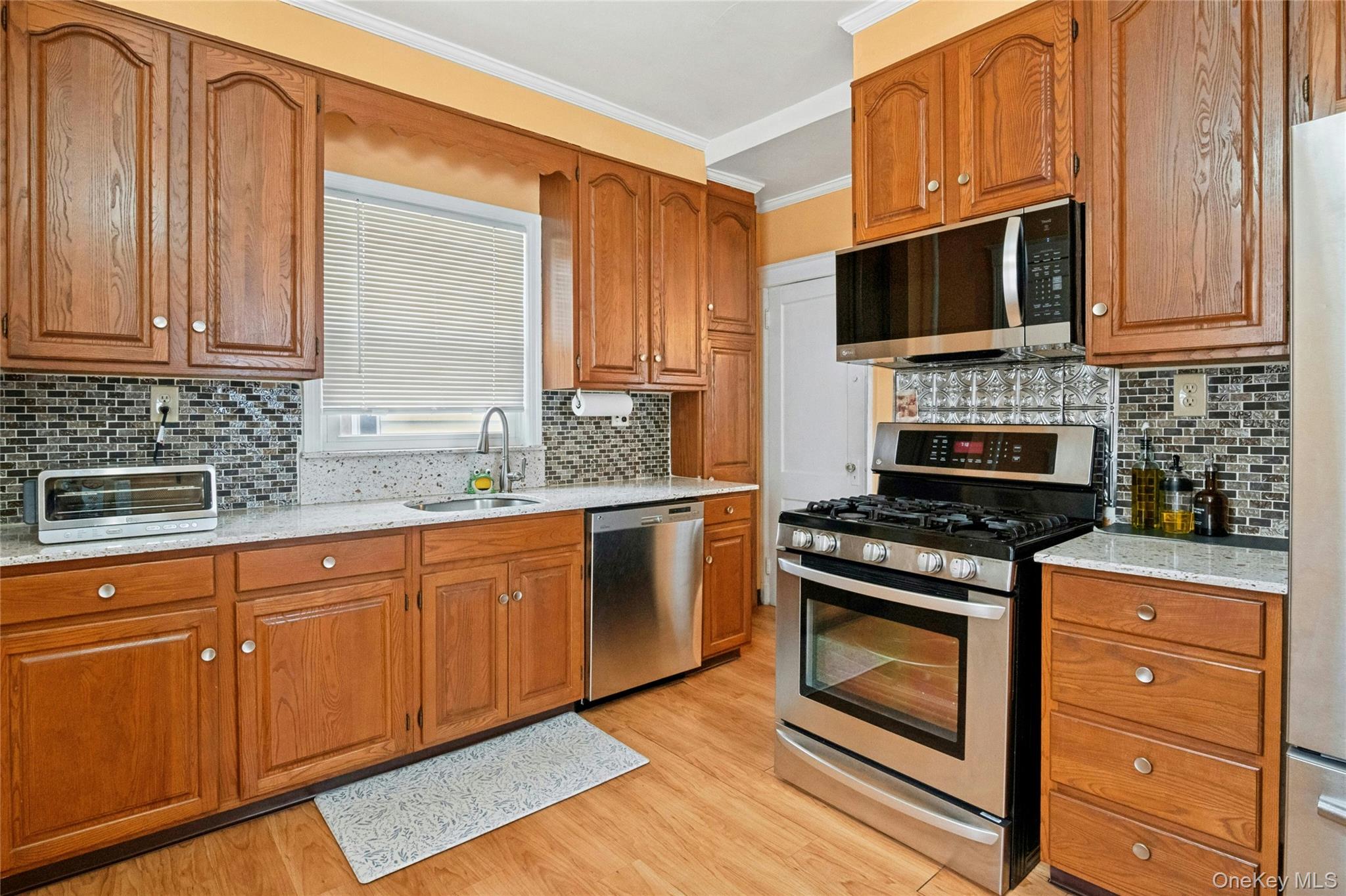 151 Beechwood Avenue Property Photo 8