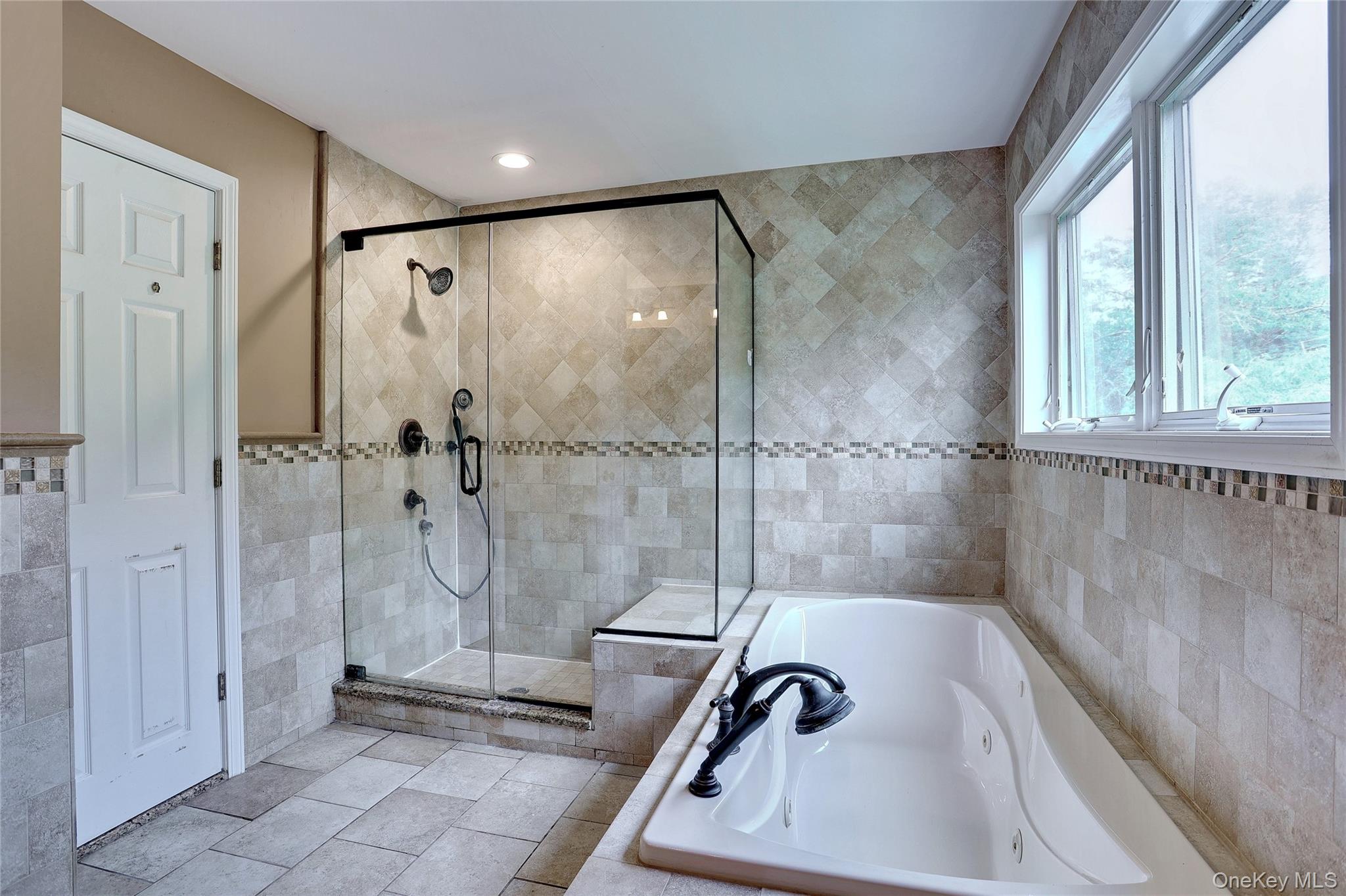 1 Verdin Drive Property Photo 17