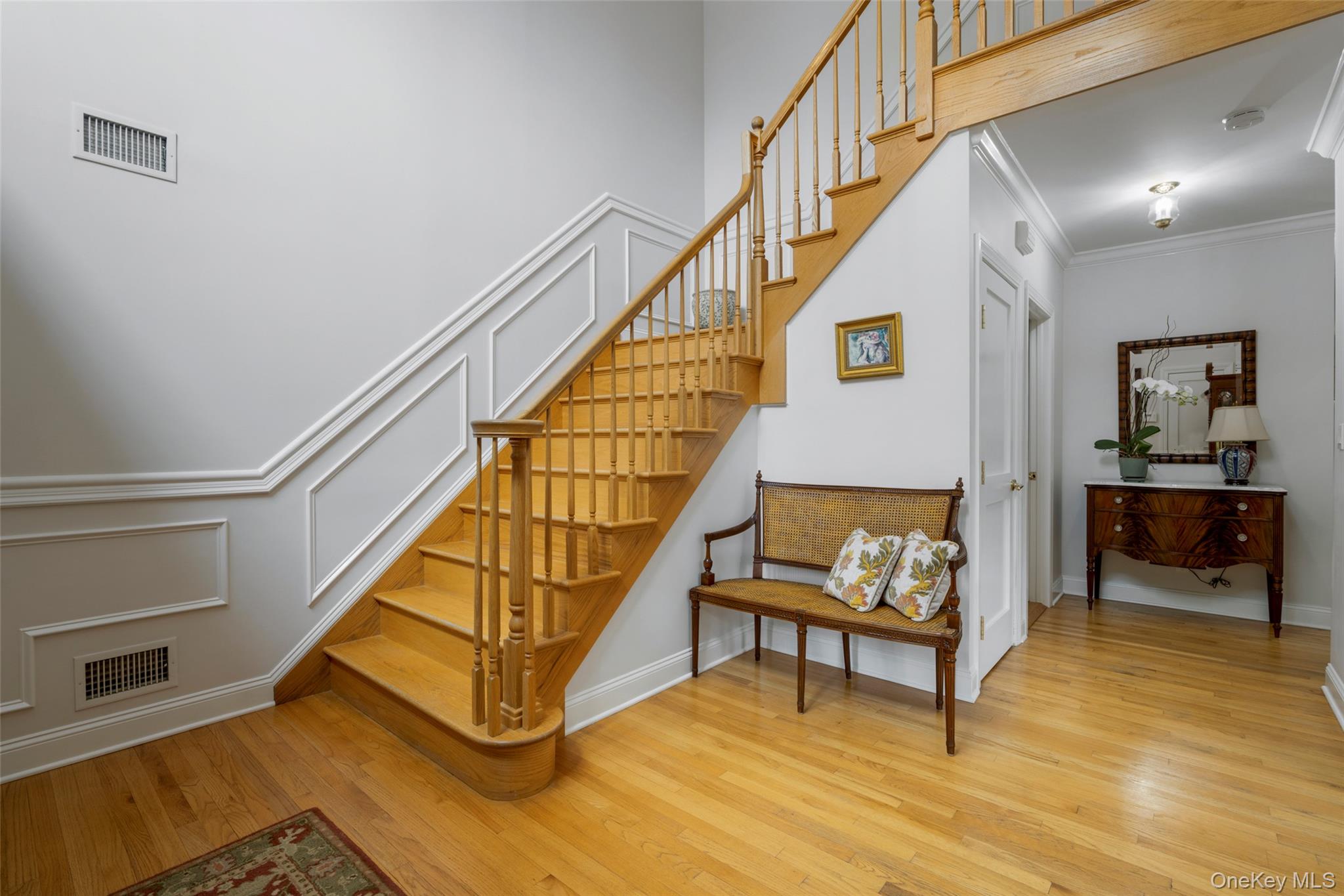 525 Carroll Avenue Property Photo 3