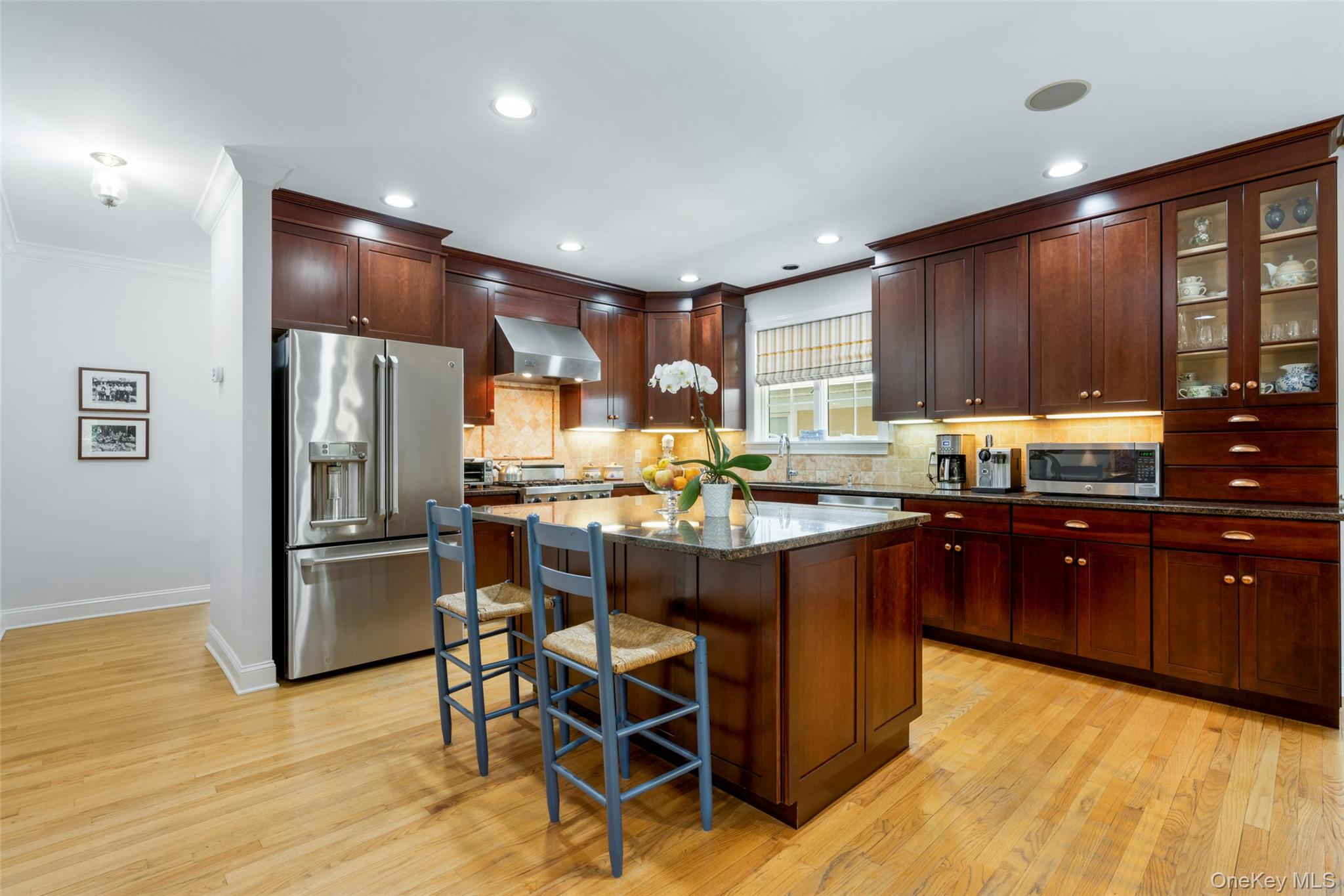 525 Carroll Avenue Property Photo 8
