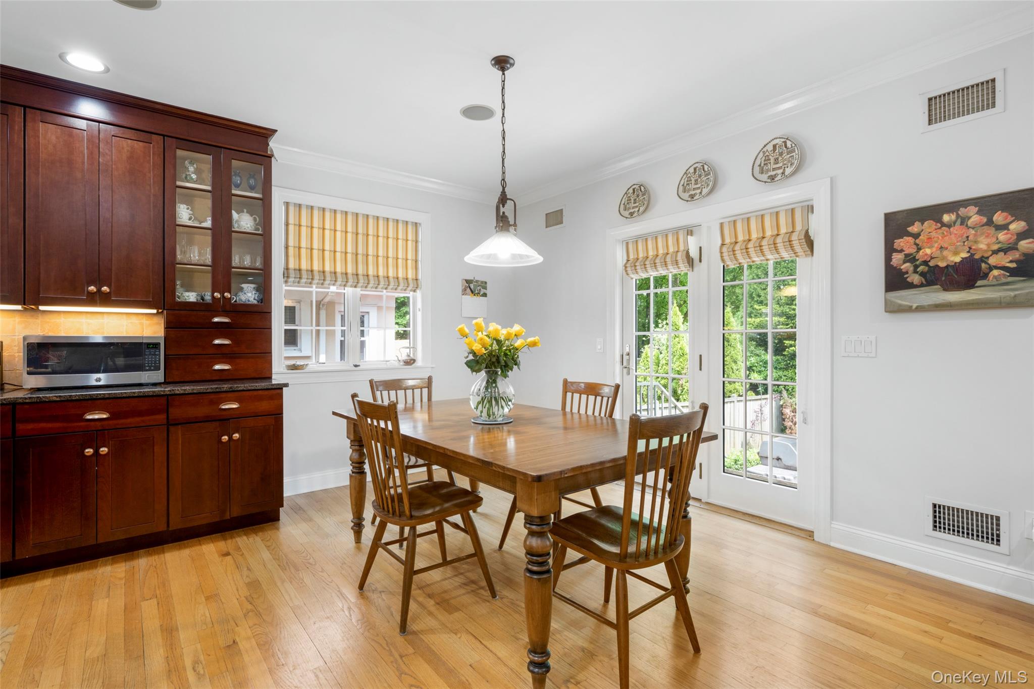 525 Carroll Avenue Property Photo 11