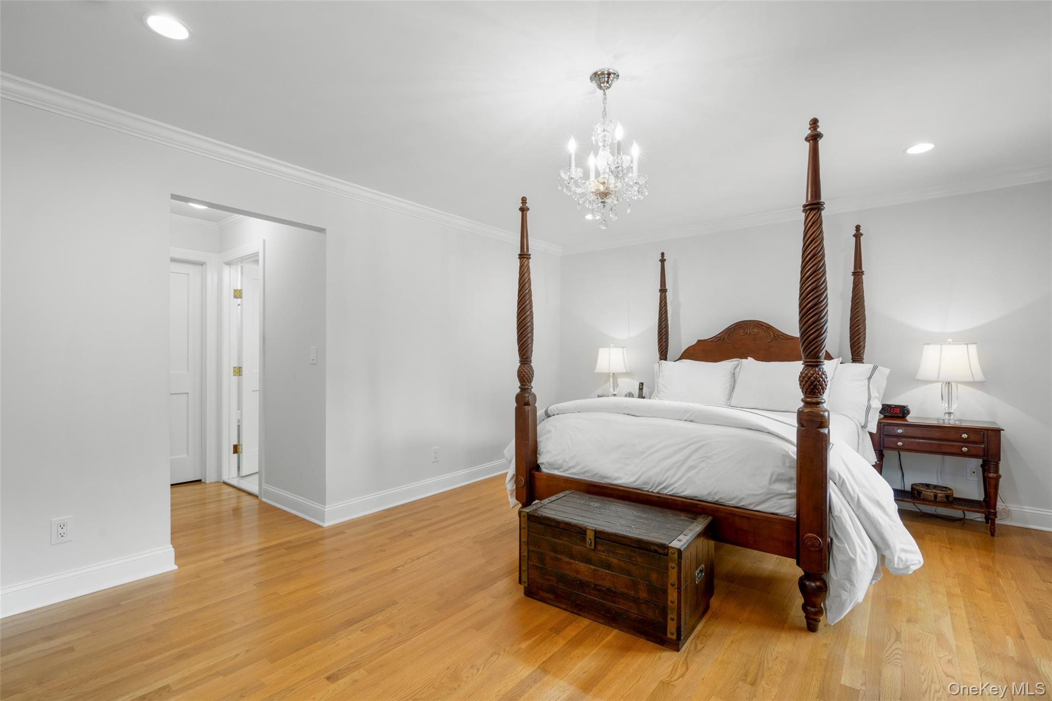 525 Carroll Avenue Property Photo 17