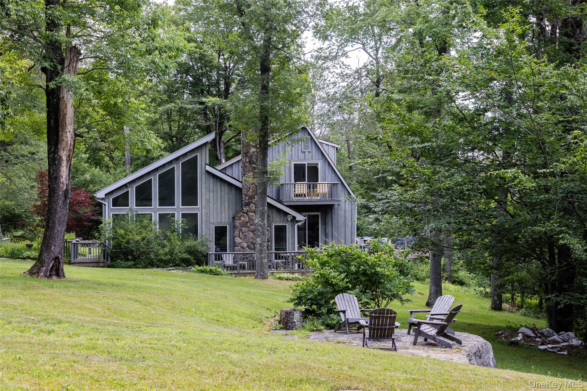 280 Elk Point Road Property Photo 1