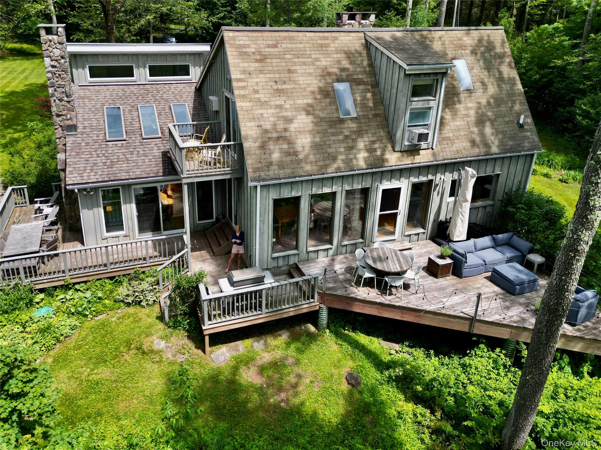 280 Elk Point Road Property Photo 18