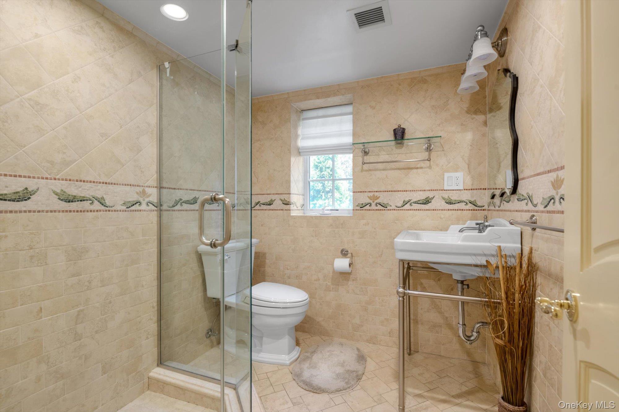 760 Hillcrest Place Property Photo 23