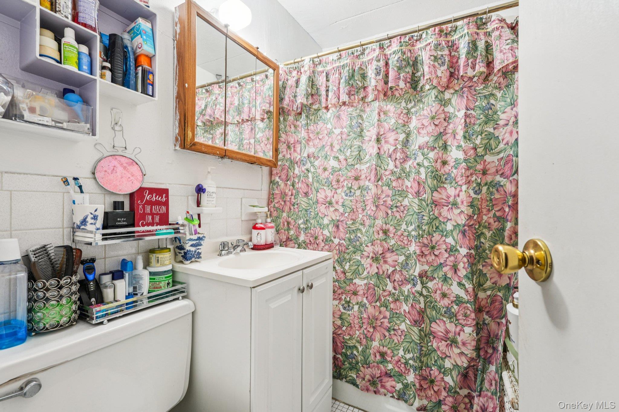 2035 Central Park Avenue 1k Property Photo 13