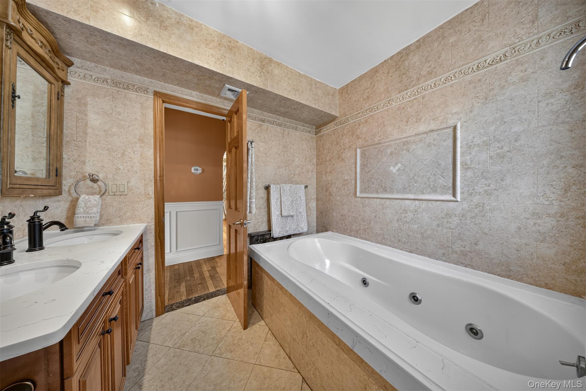25-36 163rd Street Property Photo 11