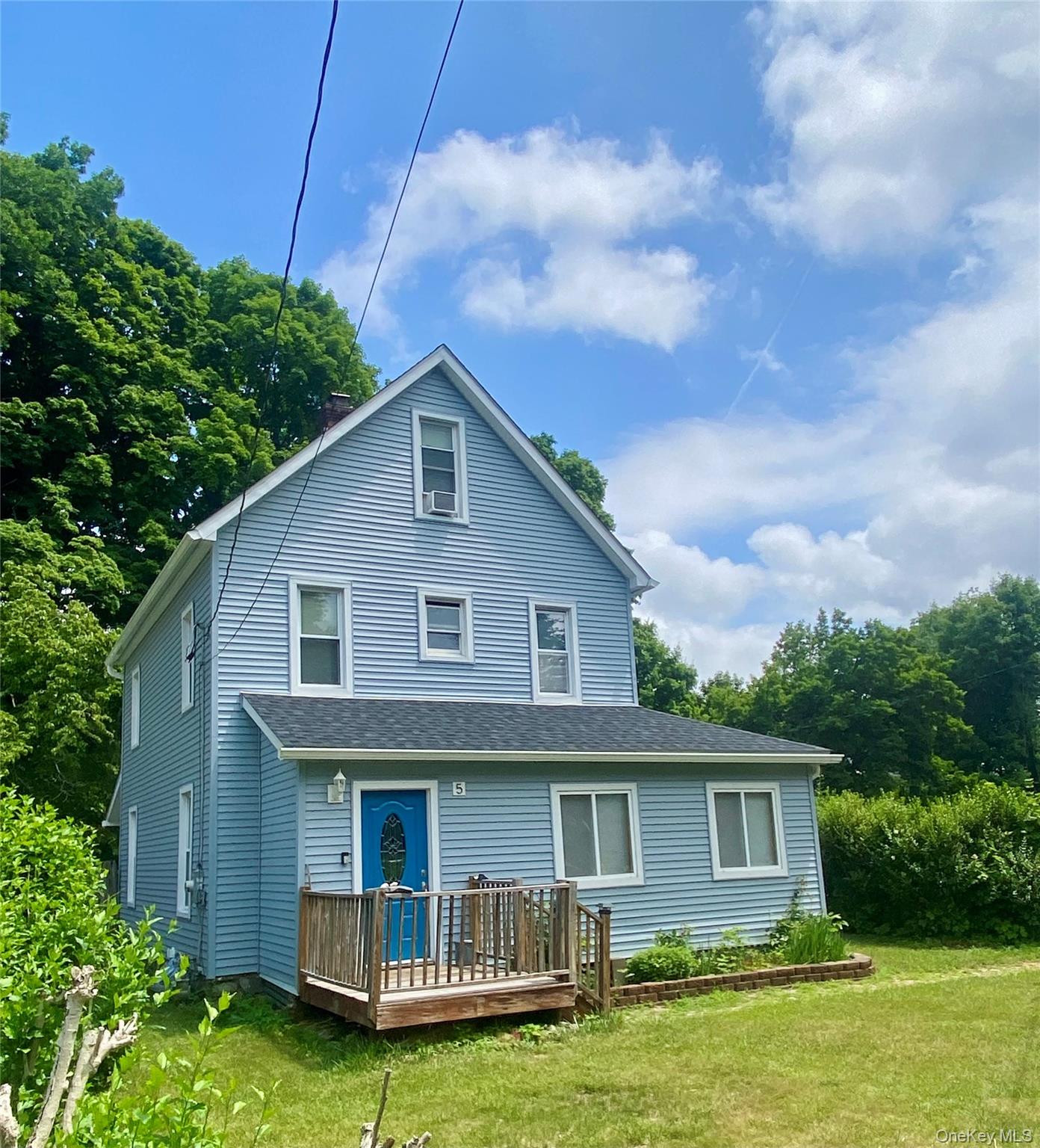 5 Maple Avenue Property Photo 1