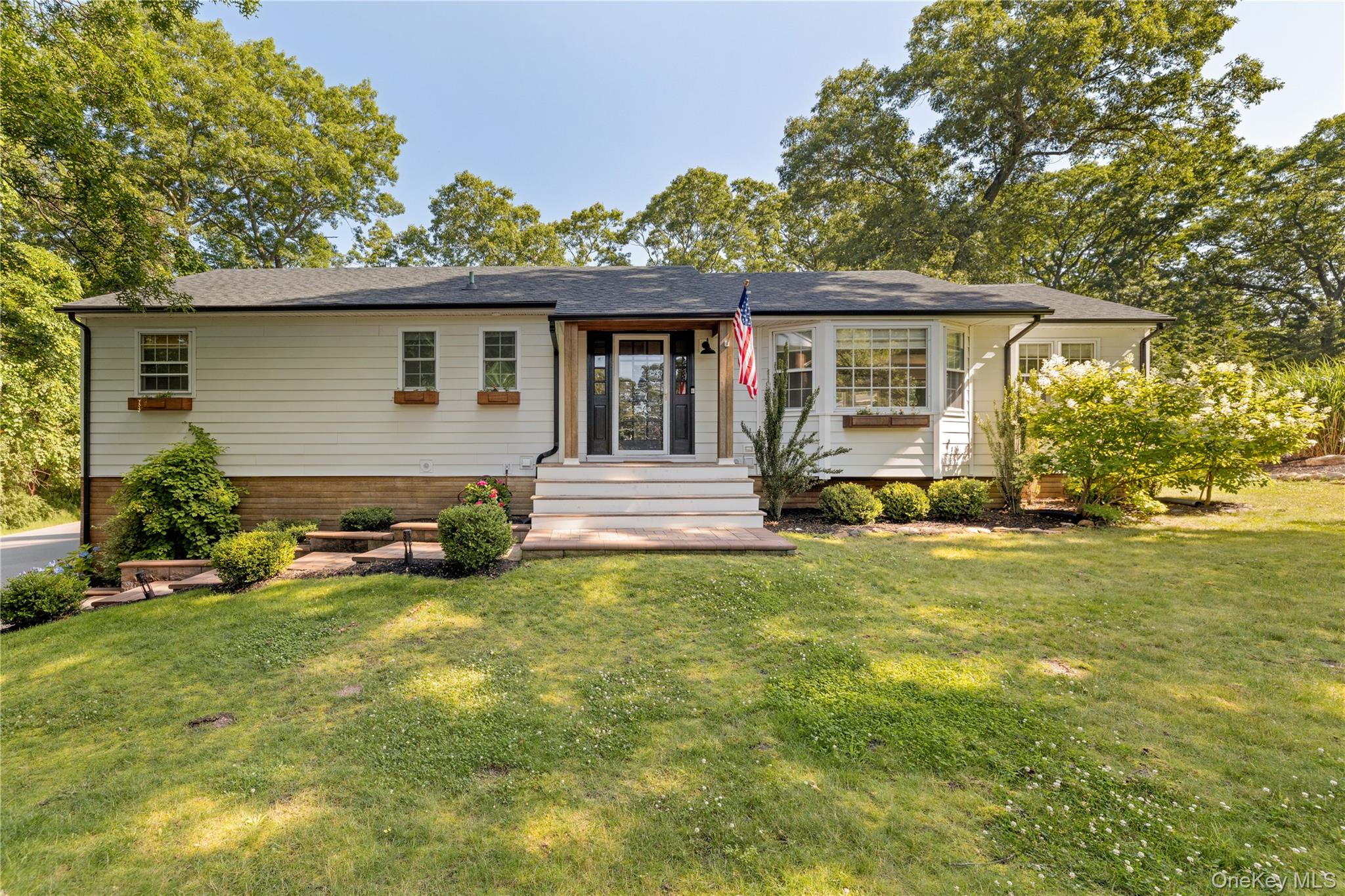 3 Russell Drive Property Photo 2