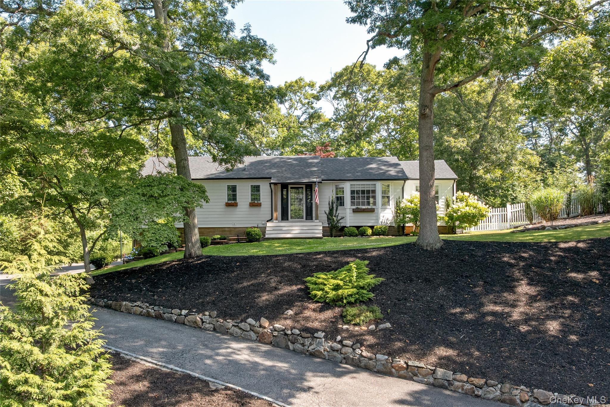 3 Russell Drive Property Photo 4