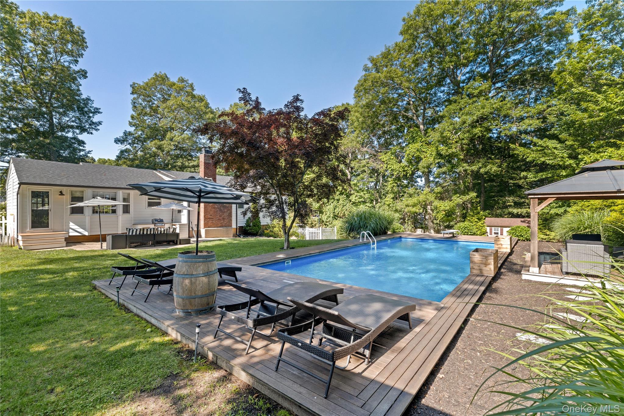 3 Russell Drive Property Photo 19