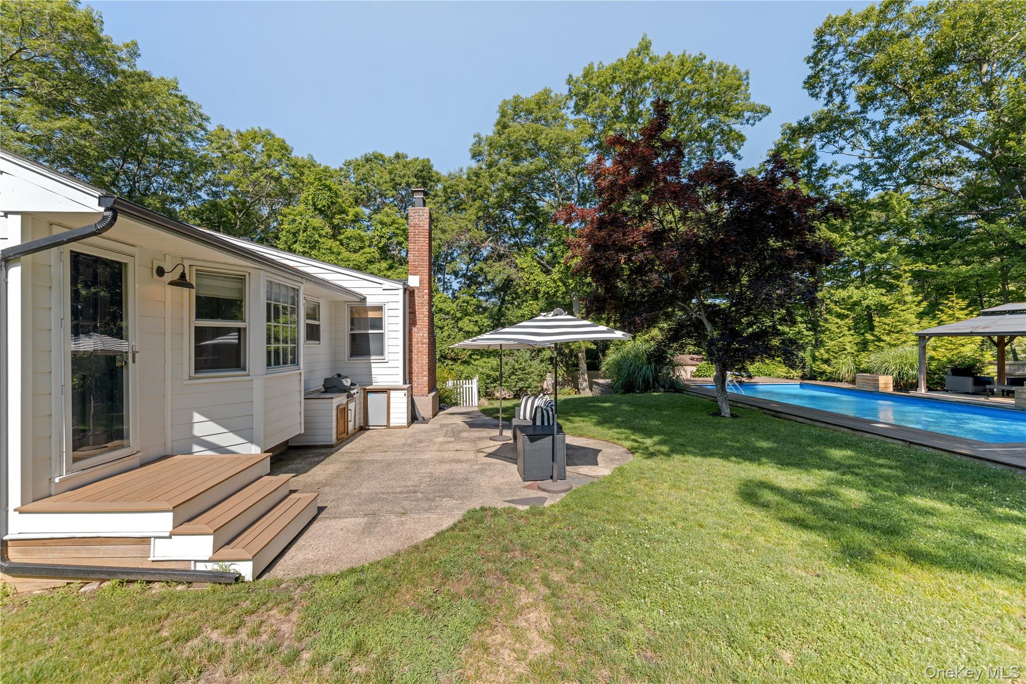 3 Russell Drive Property Photo 21