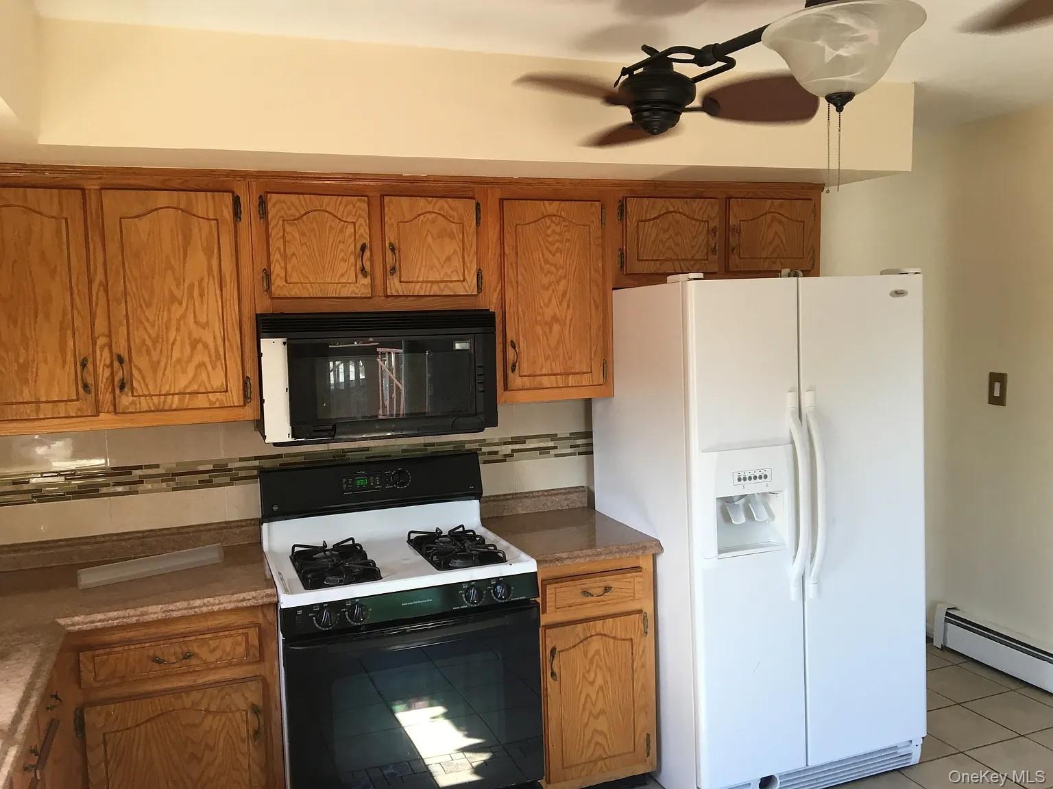 241 Regis Drive Property Photo 6