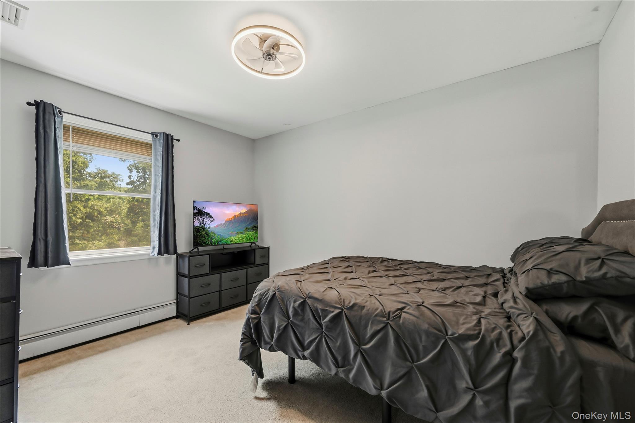 564 Clove Road Property Photo 24