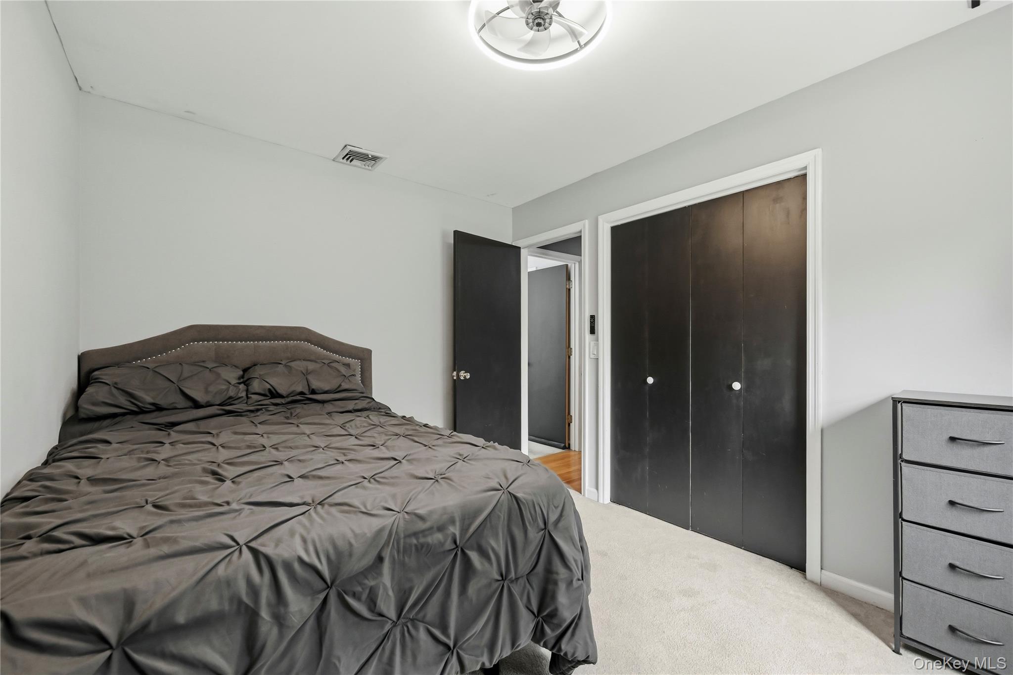 564 Clove Road Property Photo 25