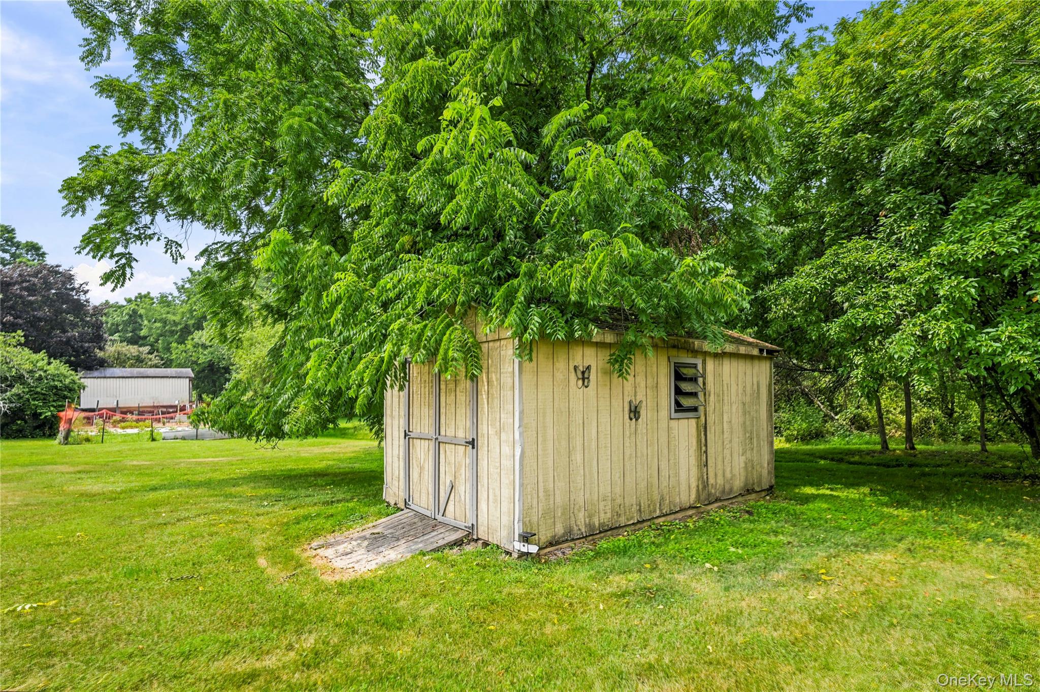 564 Clove Road Property Photo 42