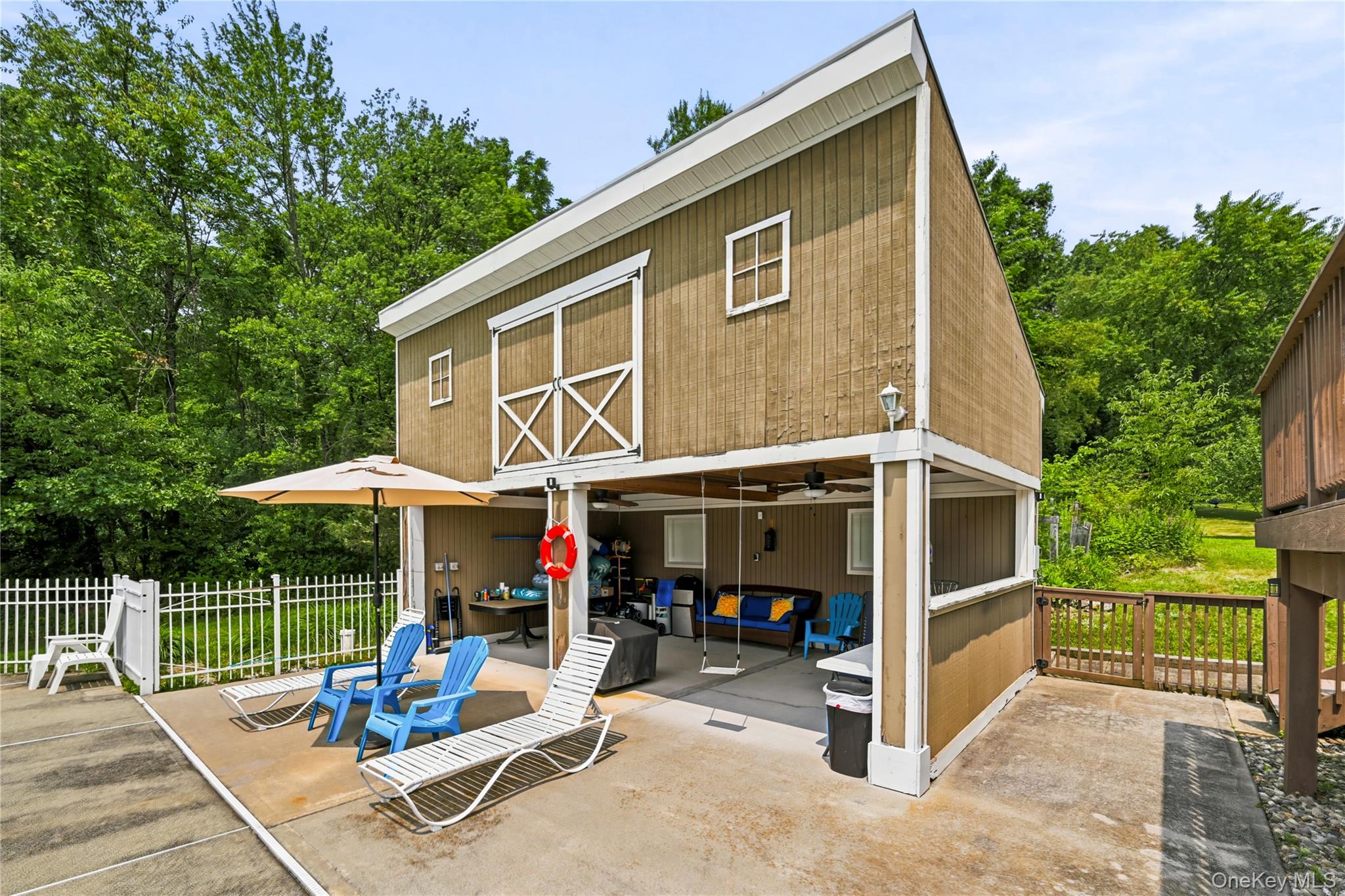564 Clove Road Property Photo 43