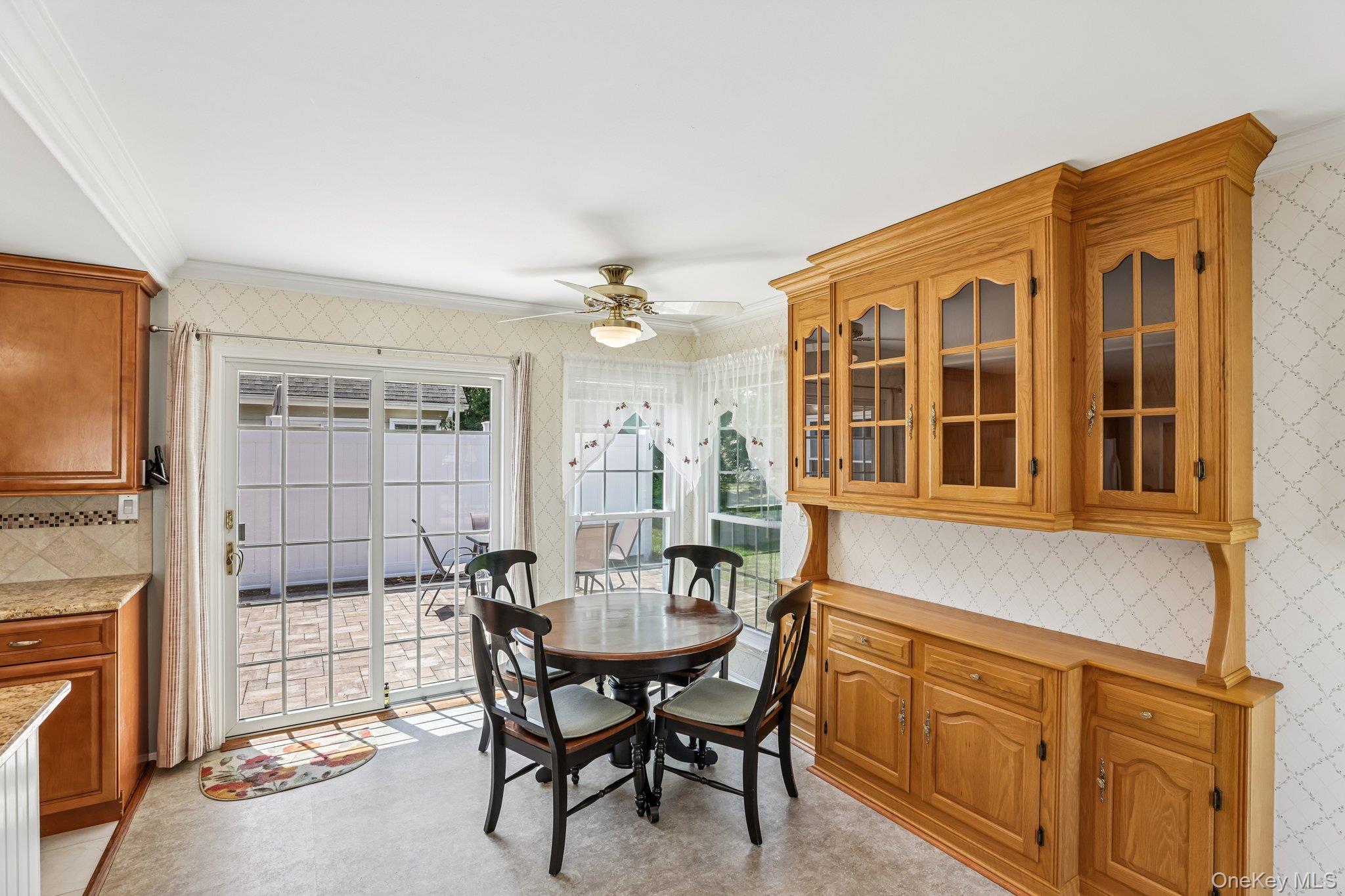 187 Glen Drive Property Photo 11