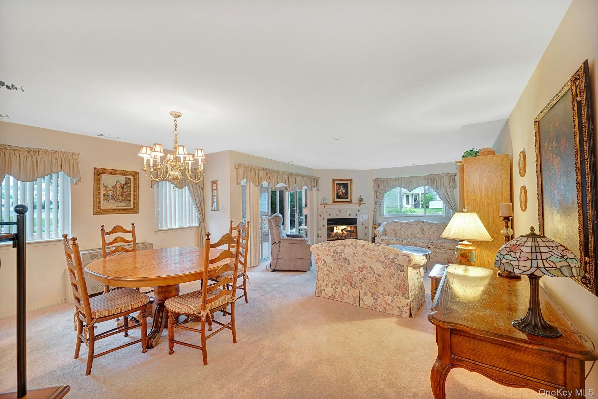 216 River Drive Property Photo 8