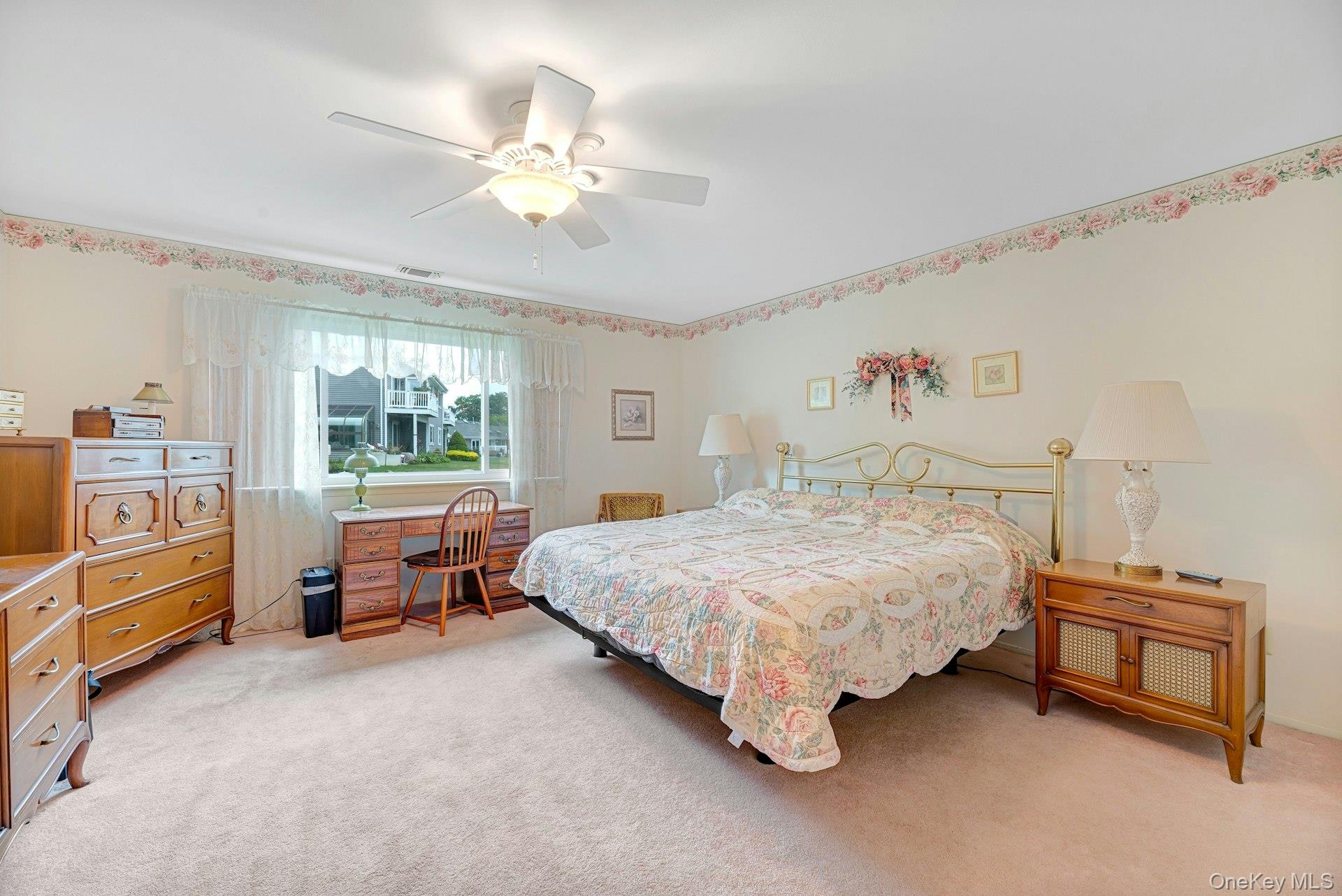 216 River Drive Property Photo 17