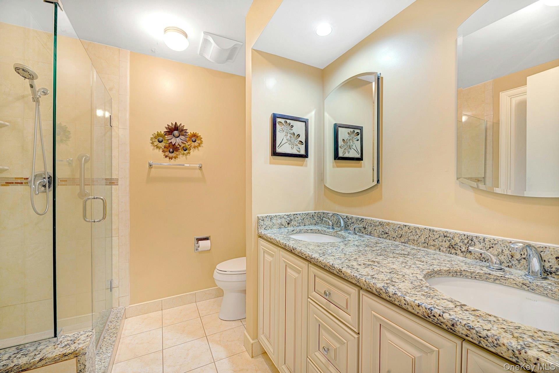216 River Drive Property Photo 20