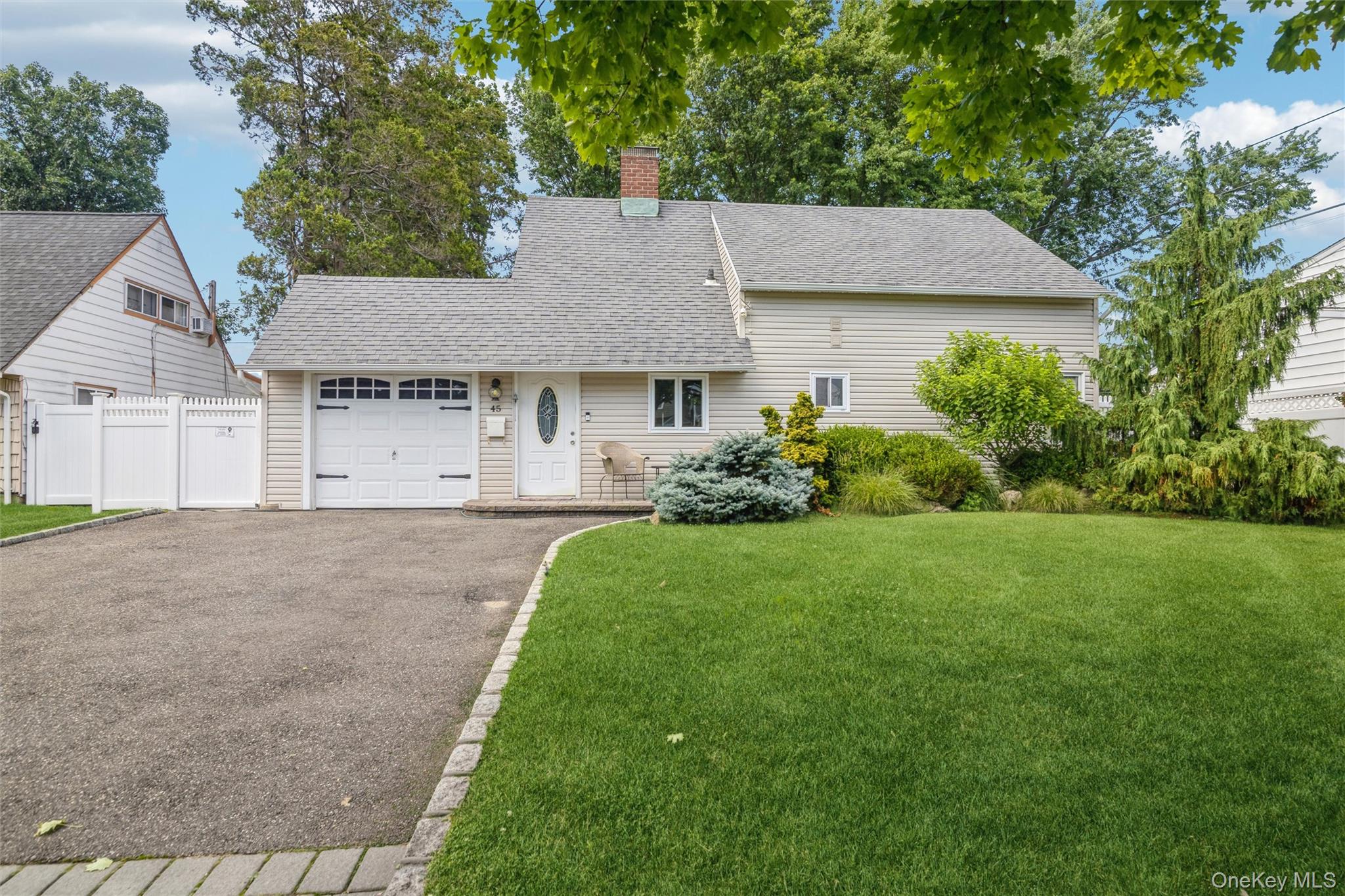 45 Abbot Lane Property Photo 1